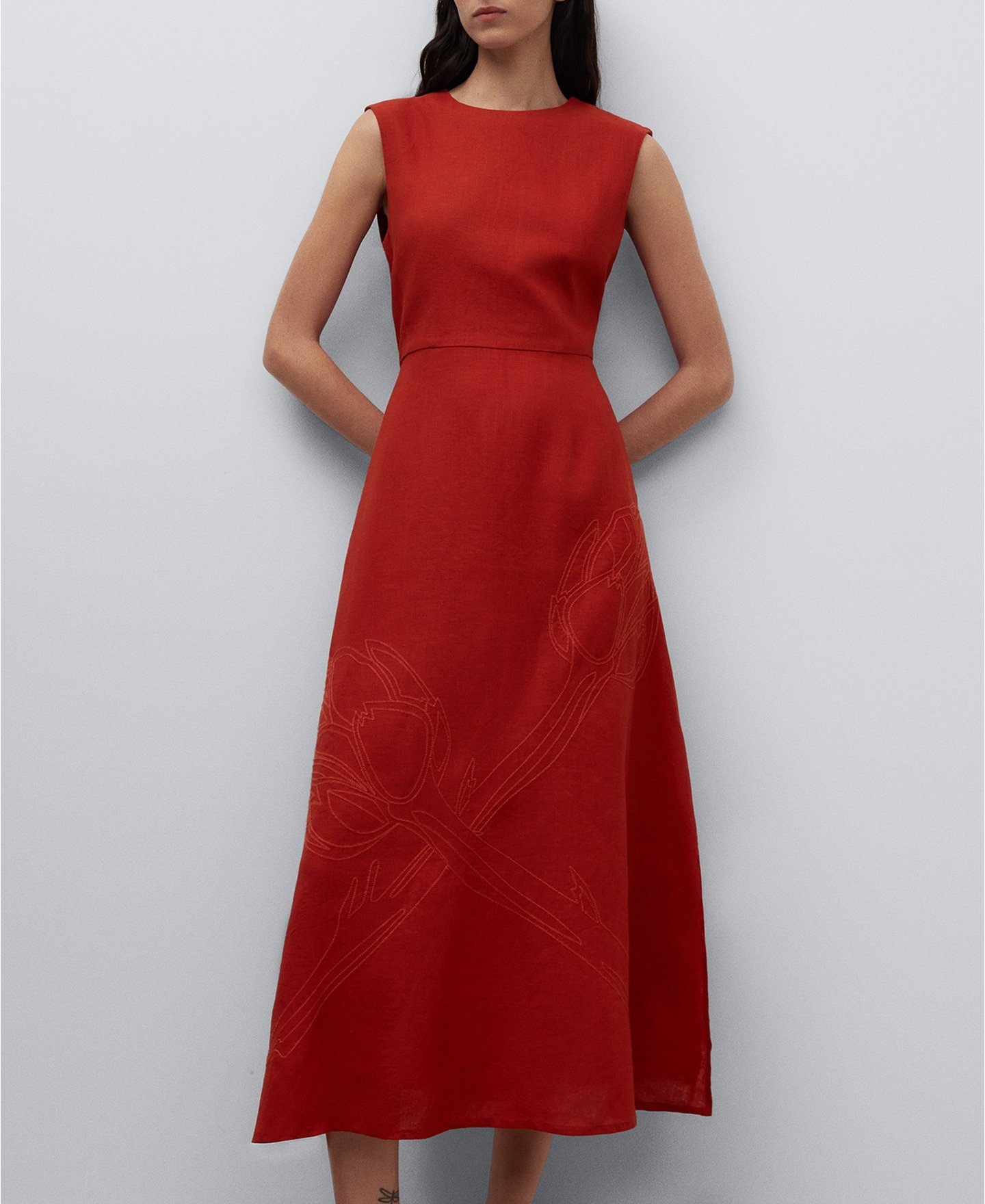 Vestido negro flecos poliéster reciclado image number 0