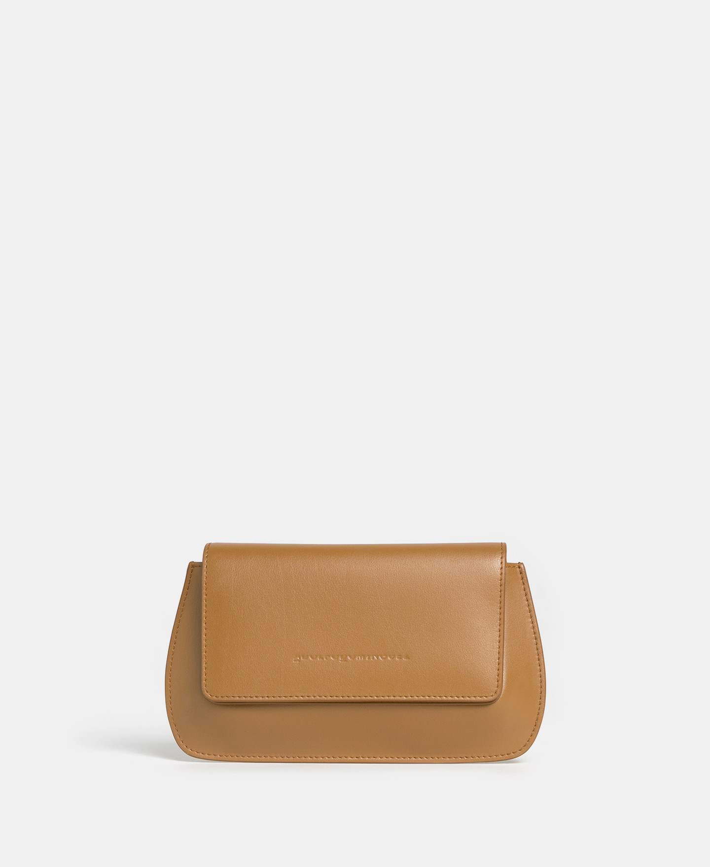 Clutch en piel vaqueta image number 0