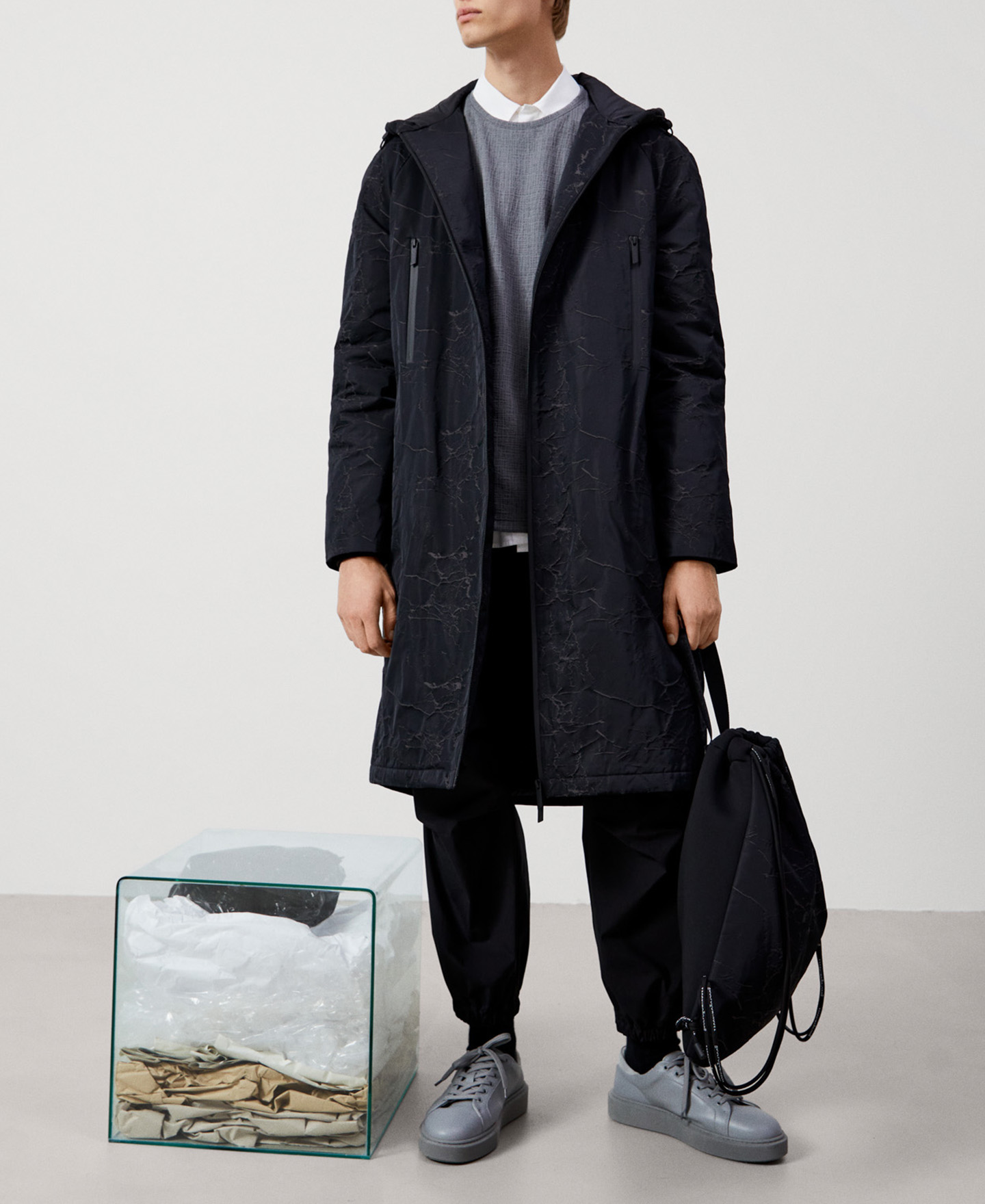 Crackle print parka image number 1