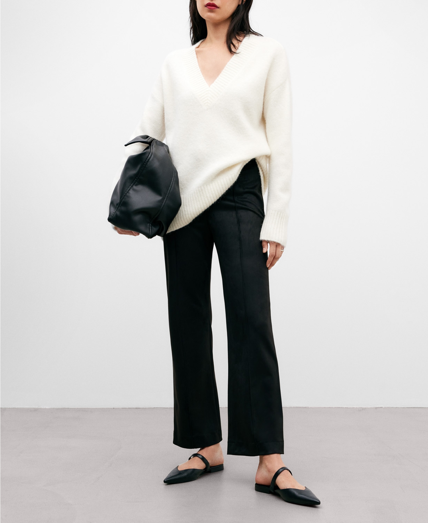 Faux sueden akle-length trousers women image number 1