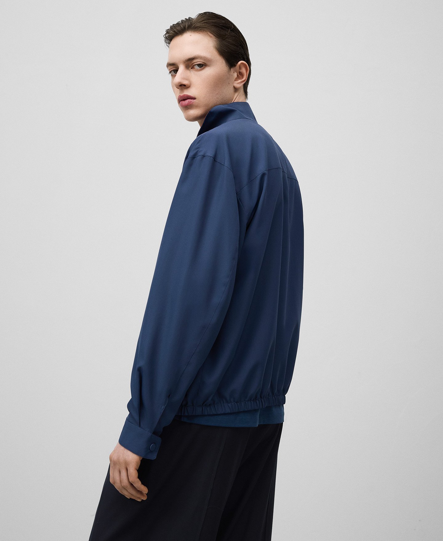 Reversible jacket man image number 2