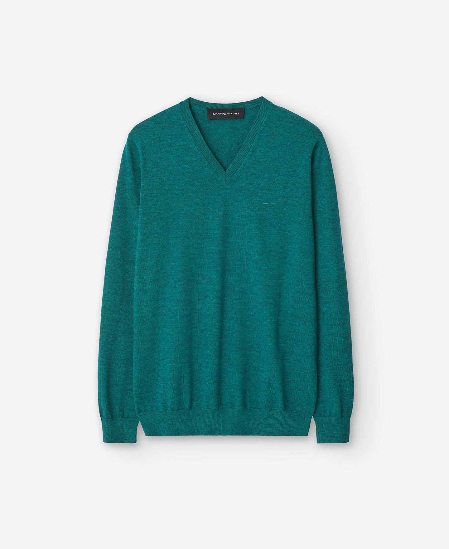 Merino wool V-neck sweater for men image number 4