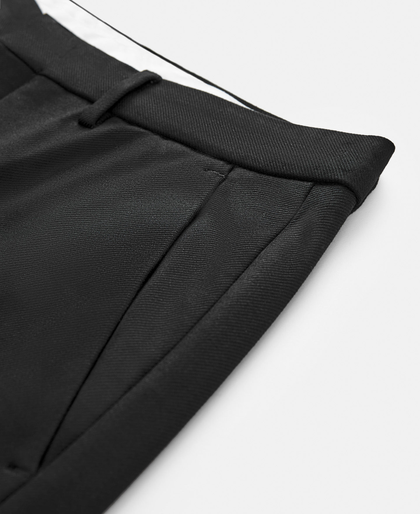 Pantalón chino en twill de viscosa image number 6