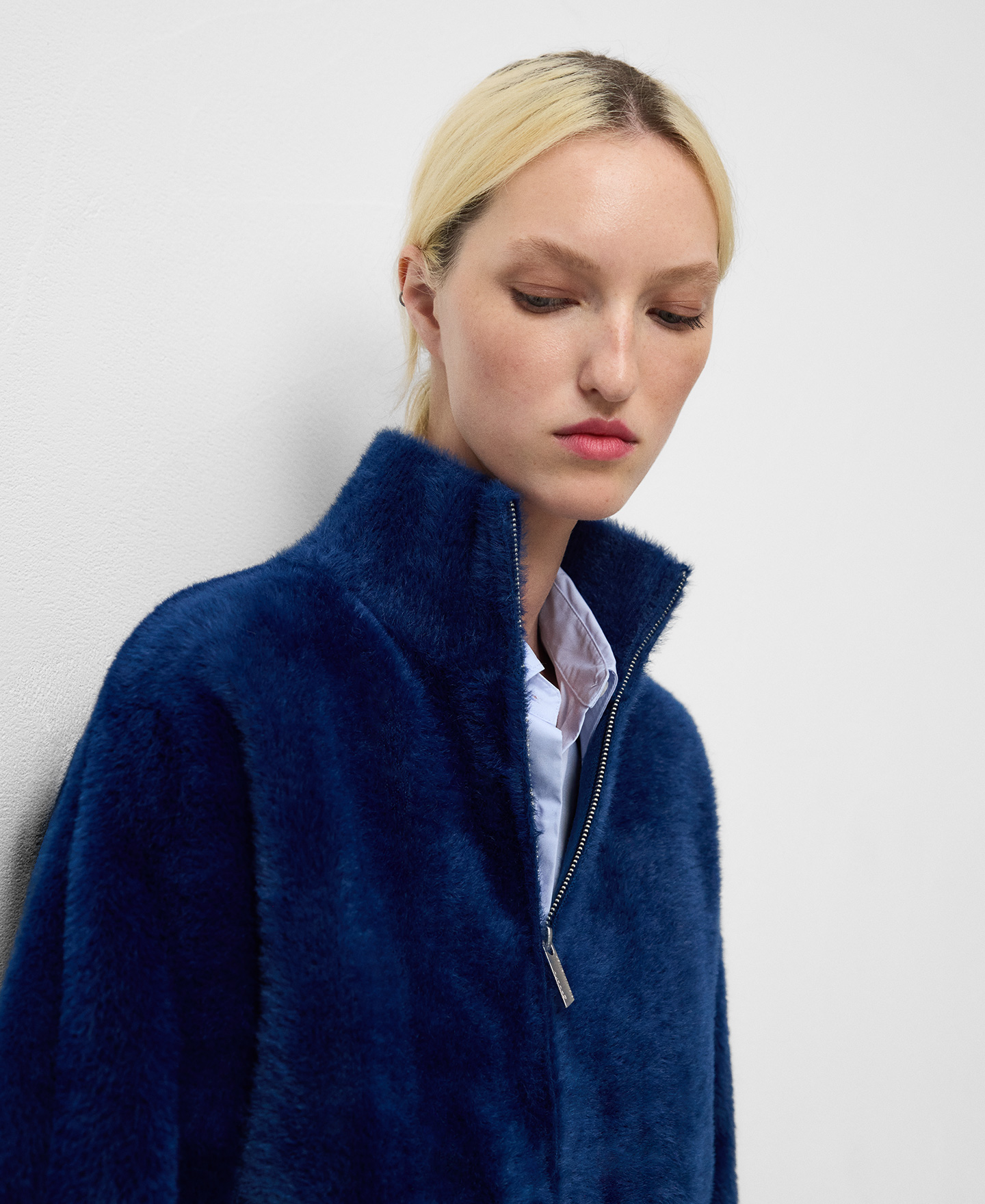 Chaqueta punto efecto pelo mujer image number 3