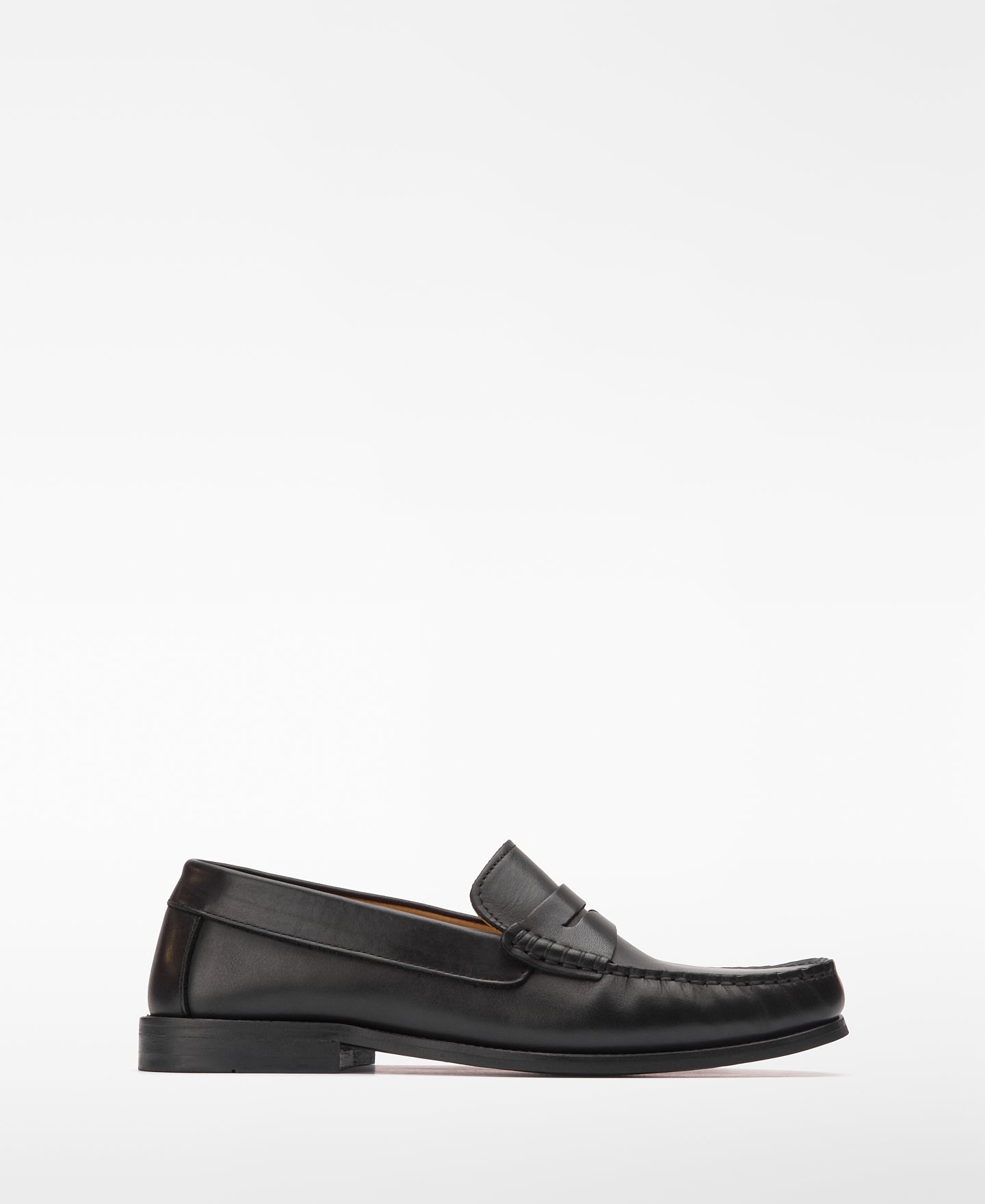 Leather loafer man image number 0