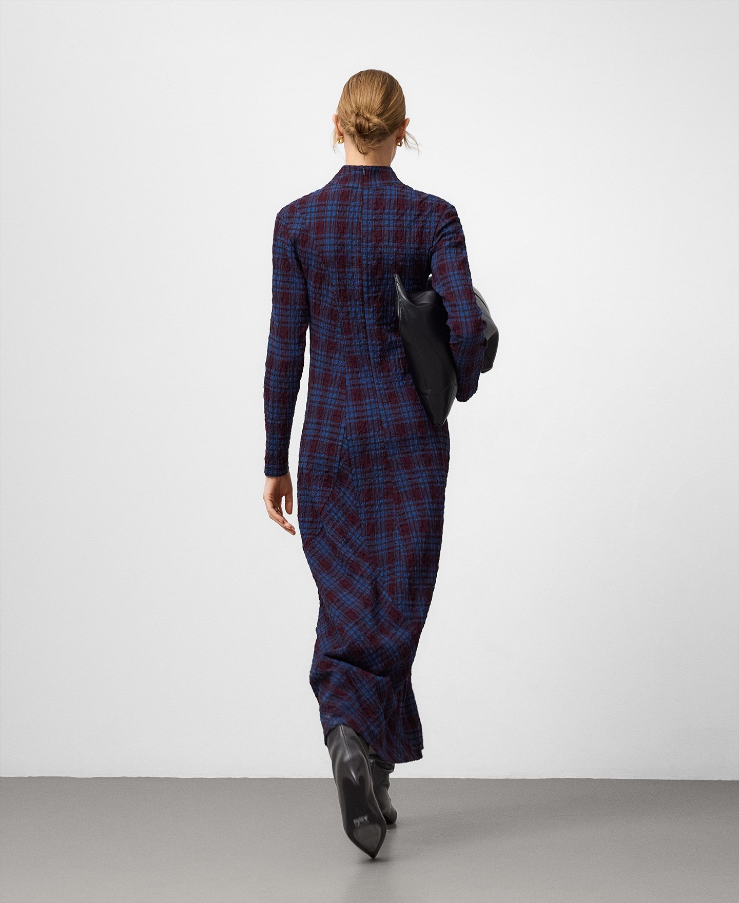 Checkered fitted dress woman image number 2