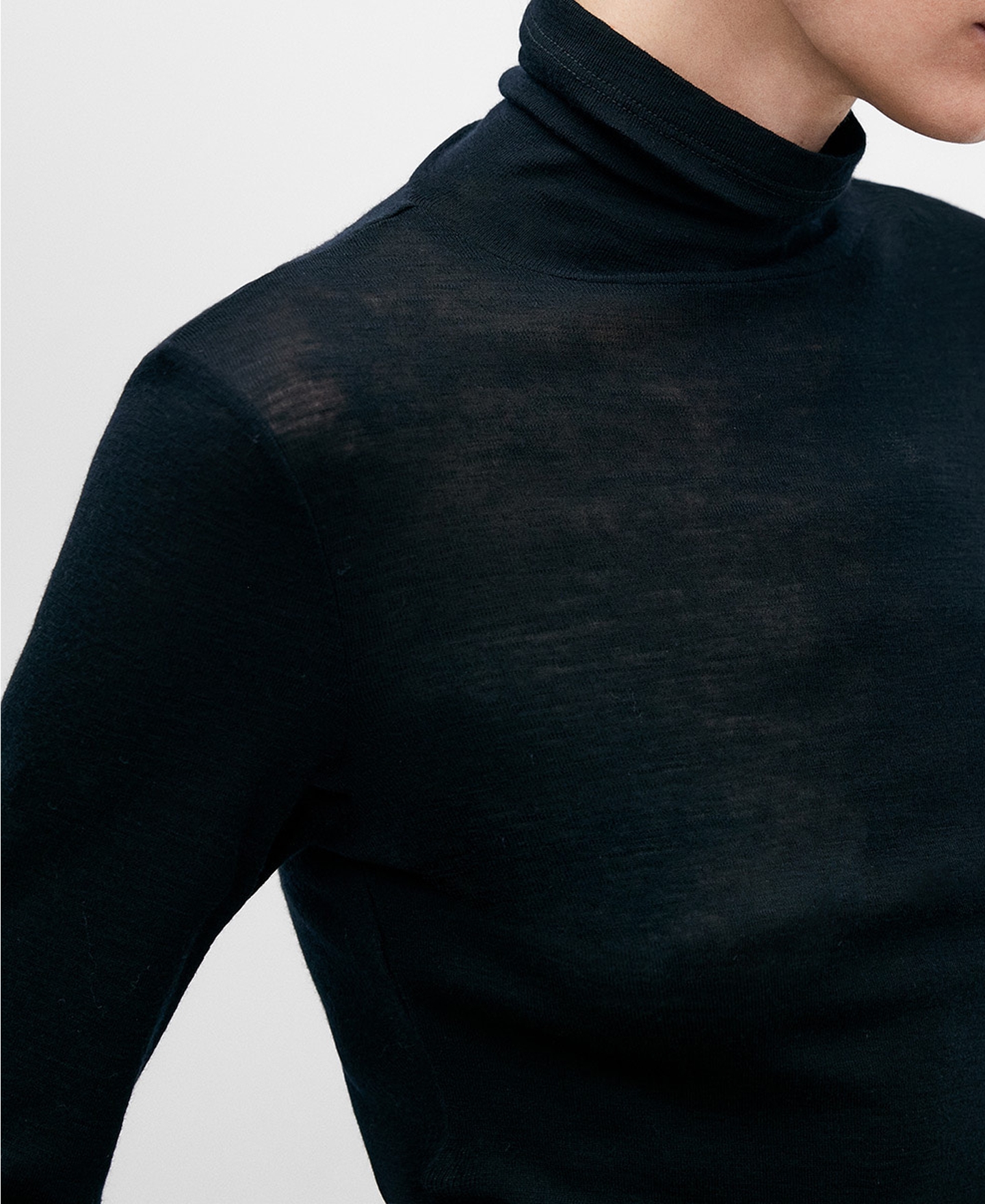 Merino wool t-shirt for women image number 3