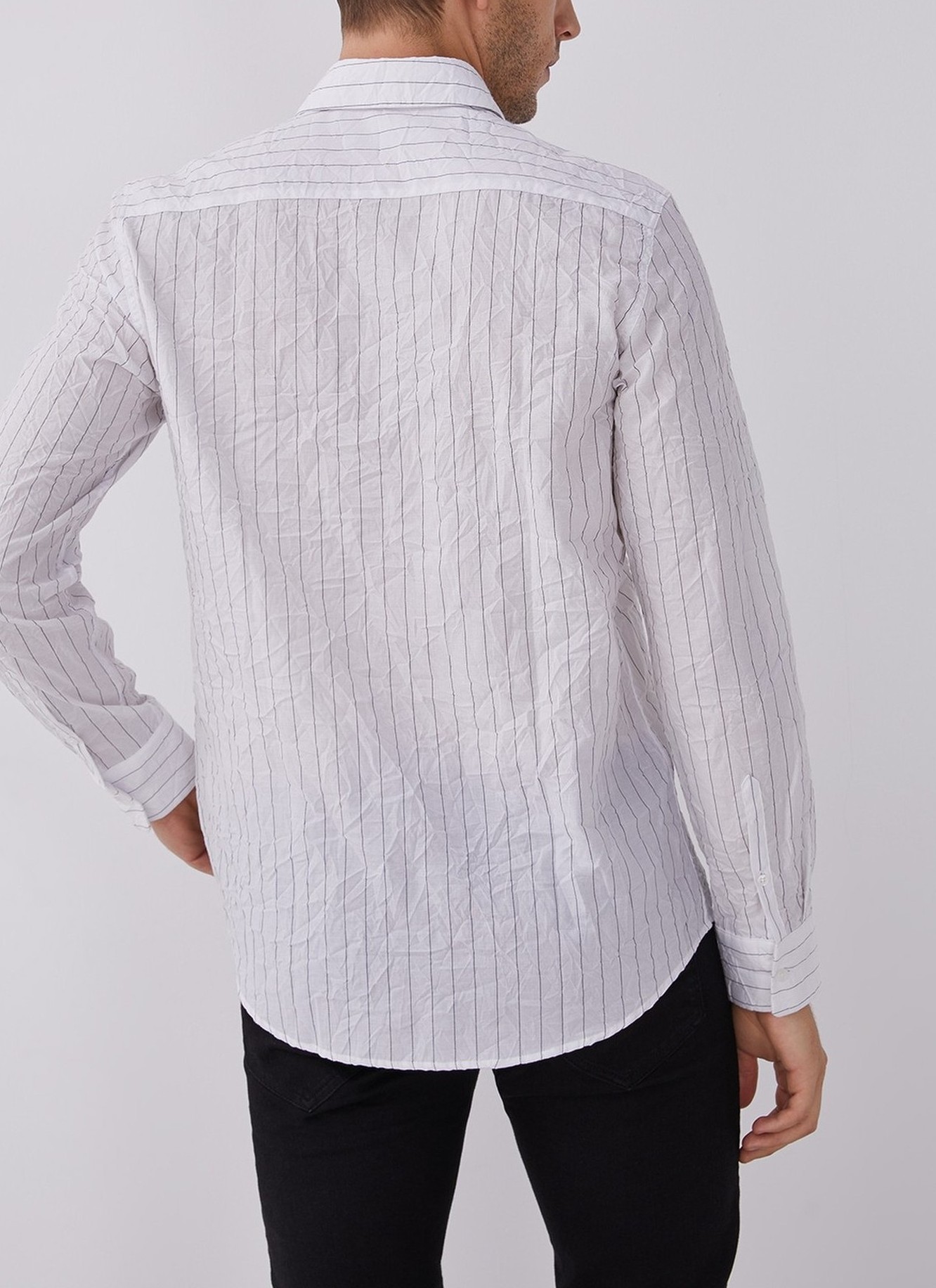 Contrasting striped shirt image number 1