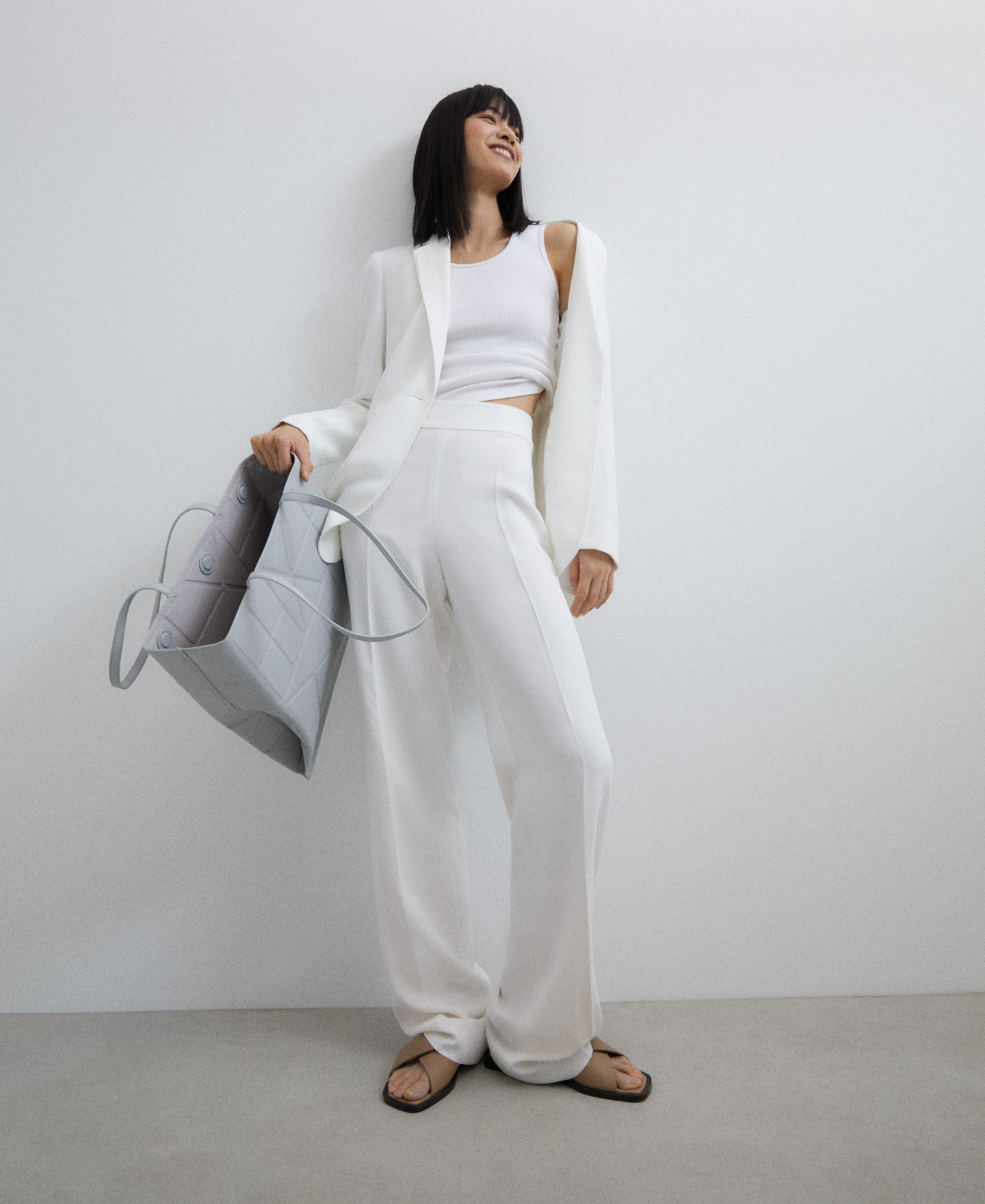 Mini crossbody bag with geometric lines image number 4