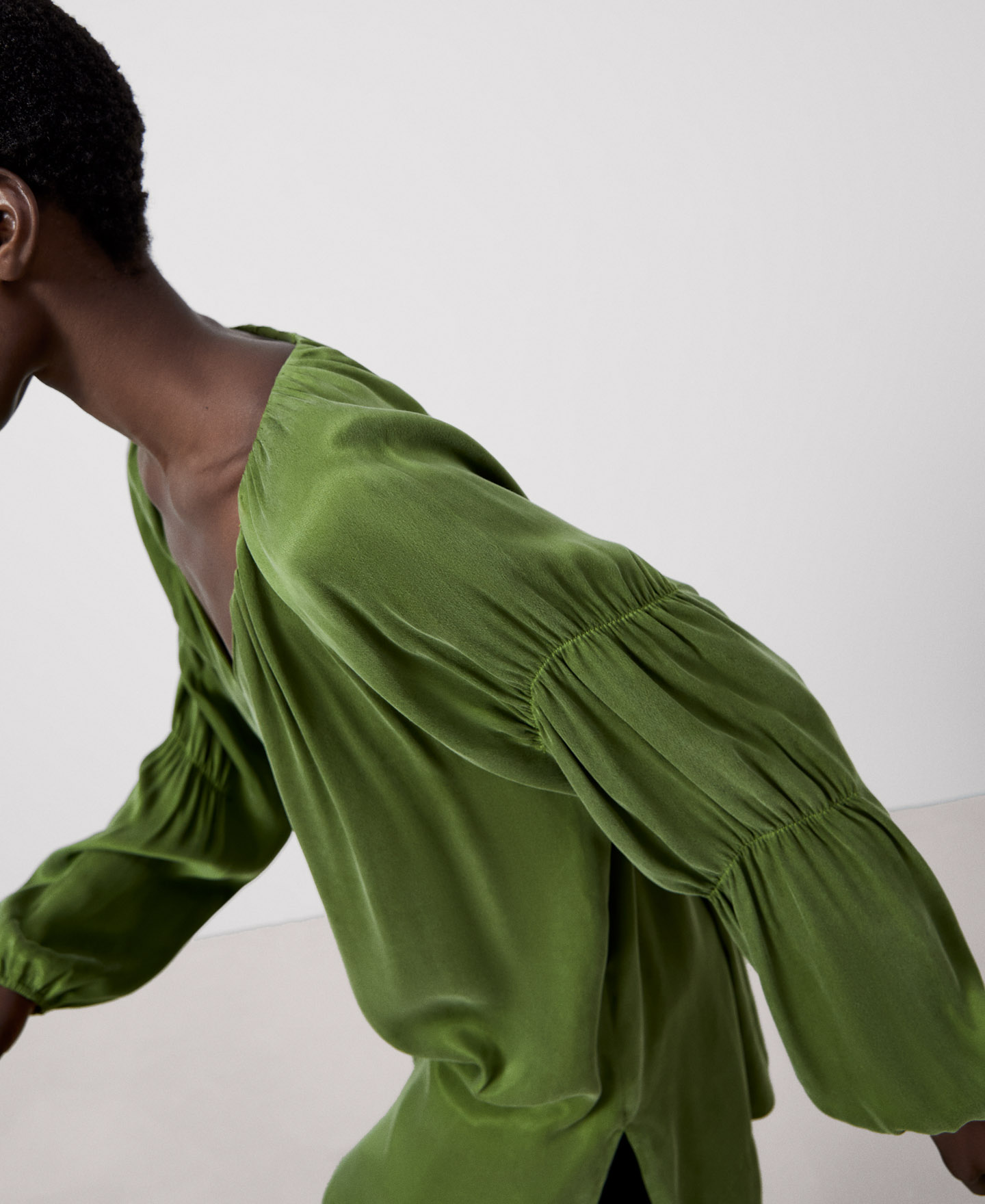 Cupro v-neckline blouse image number 3