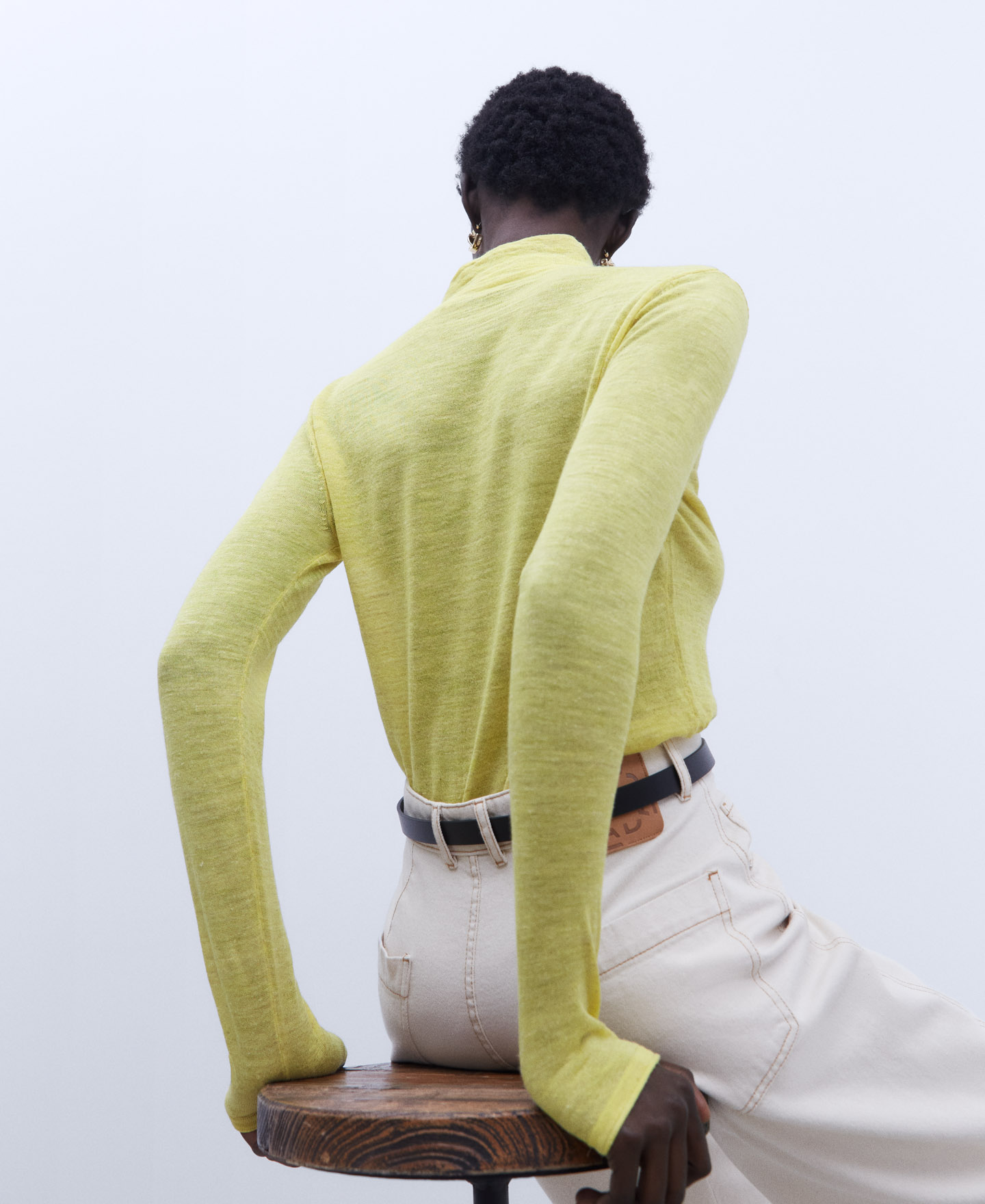 Linen and alpaca wool fabric sweater image number 2
