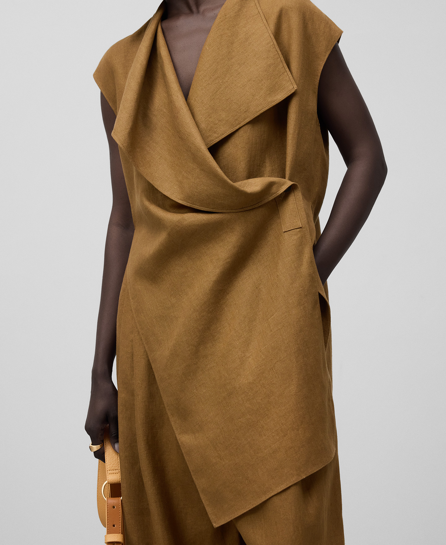 Hemp asymmetrical top woman image number 3