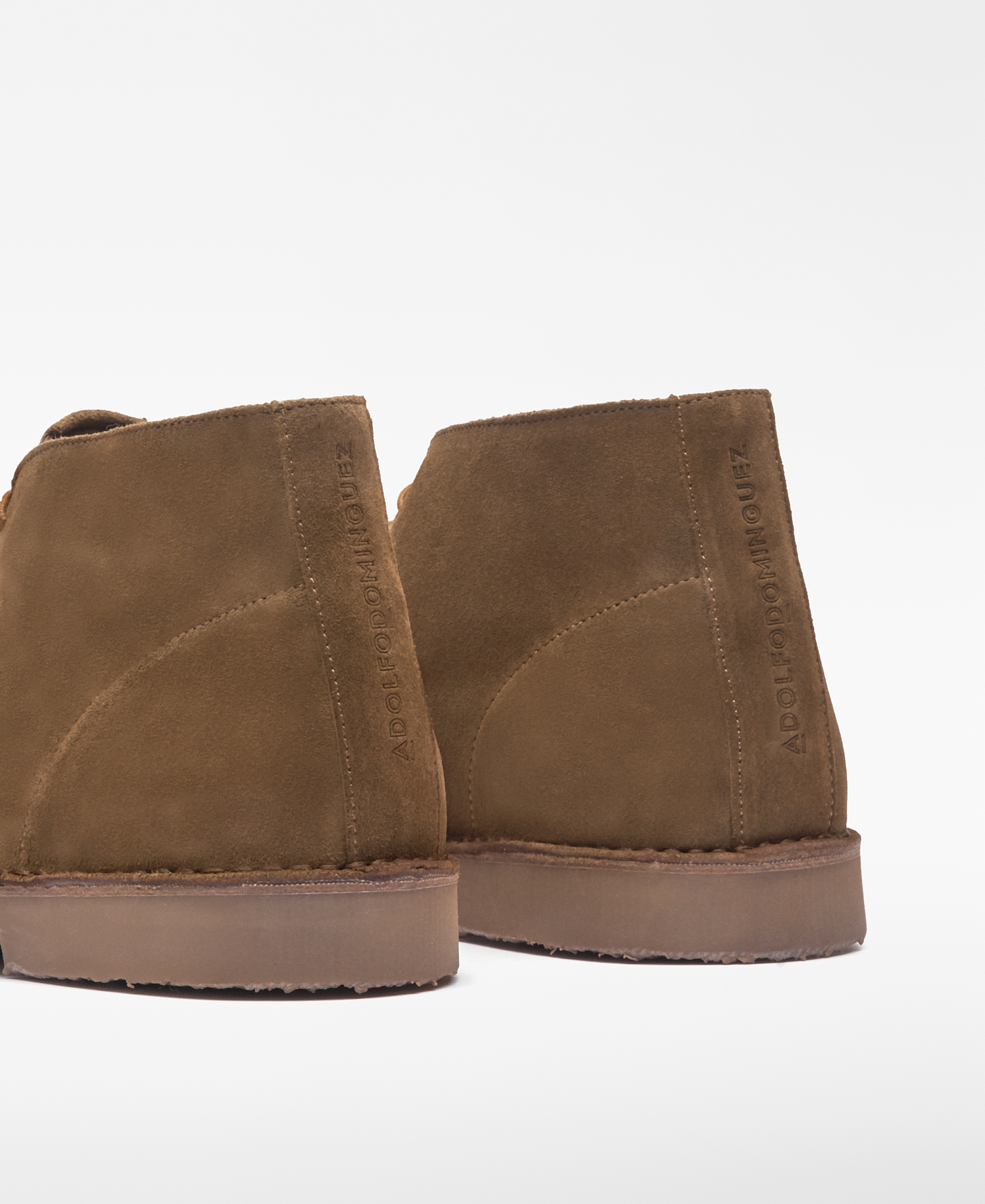 Suede desert boot man image number 2