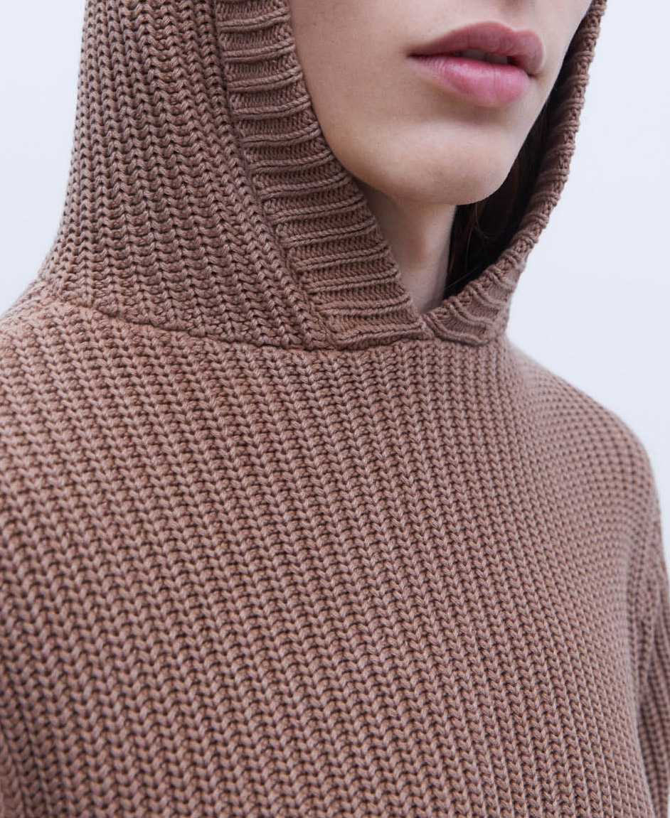 Cotton knit hooded sweater image number 5