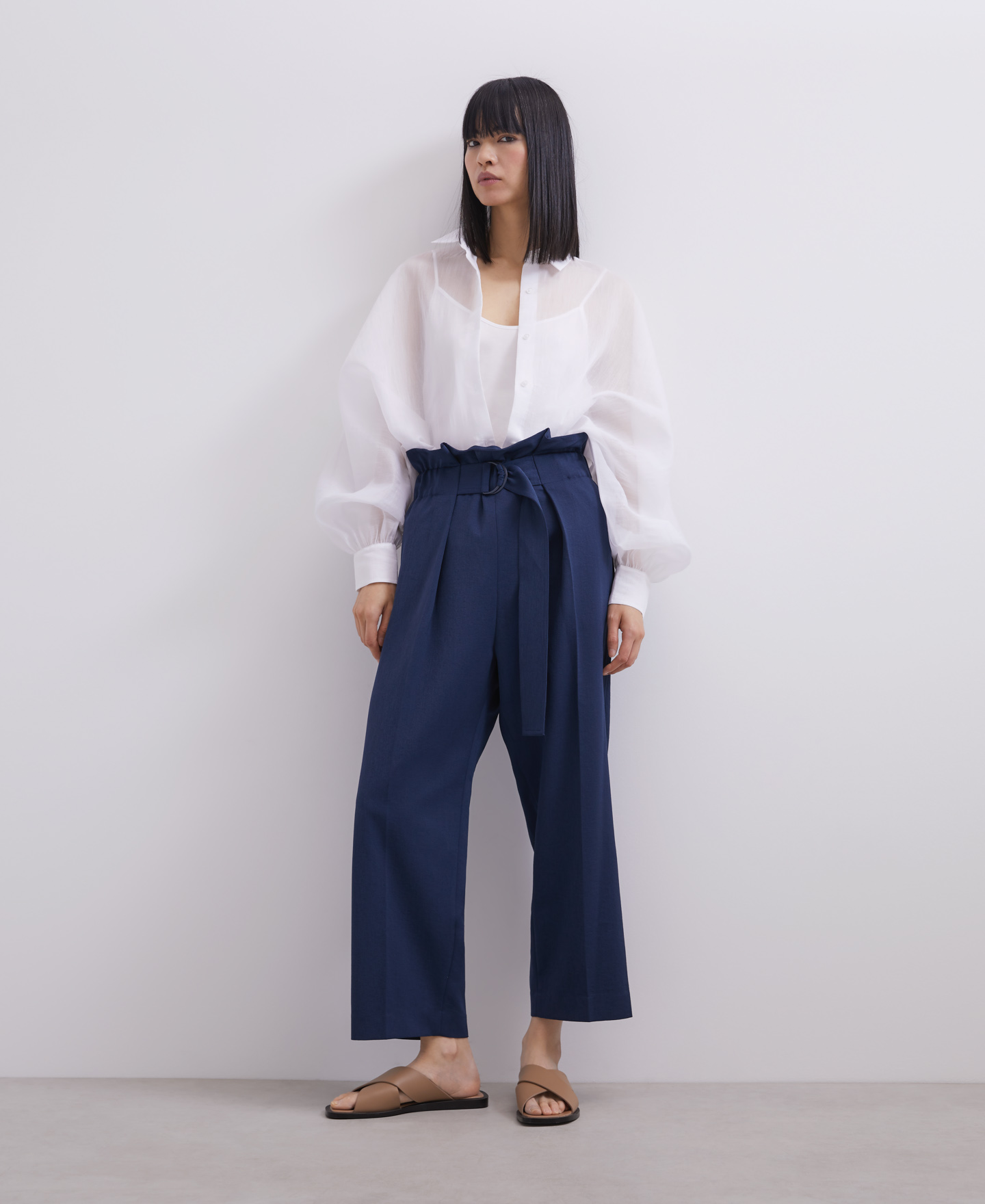 High rise trousers with darts image number 0