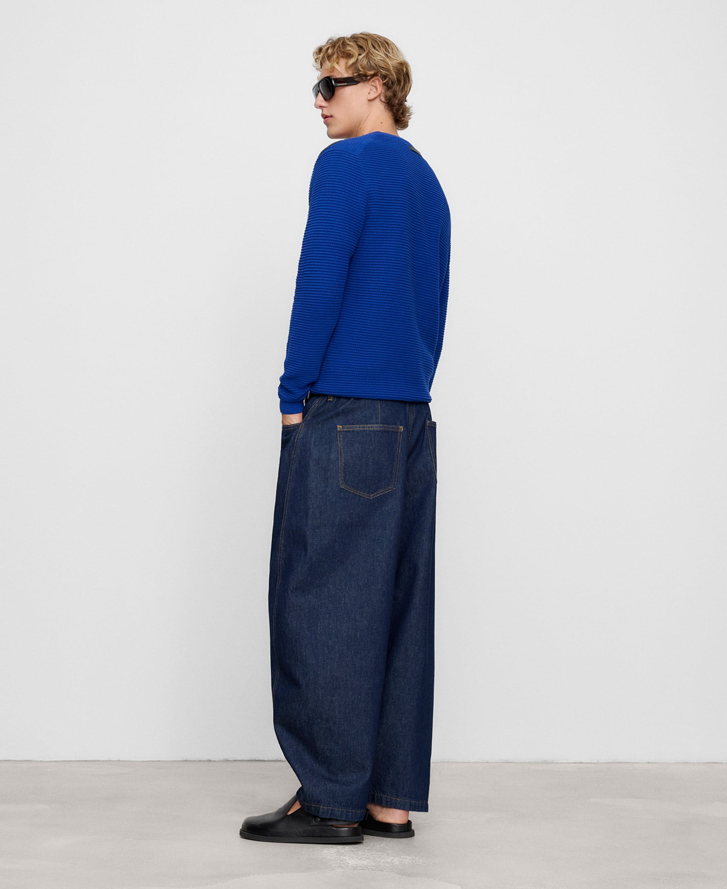 Organic cotton structured knit sweater image number 2