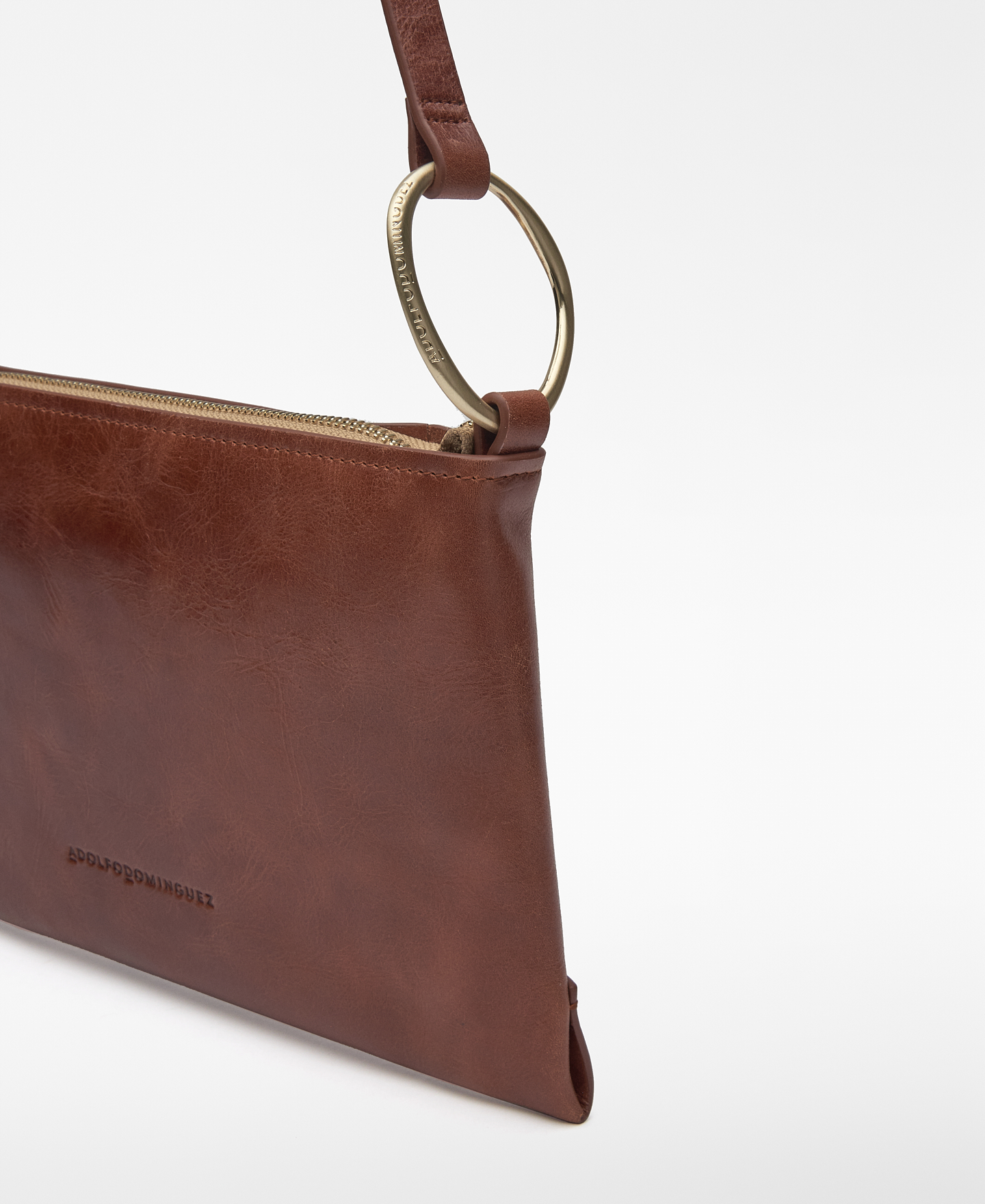 Orión flat crossbody woman image number 2