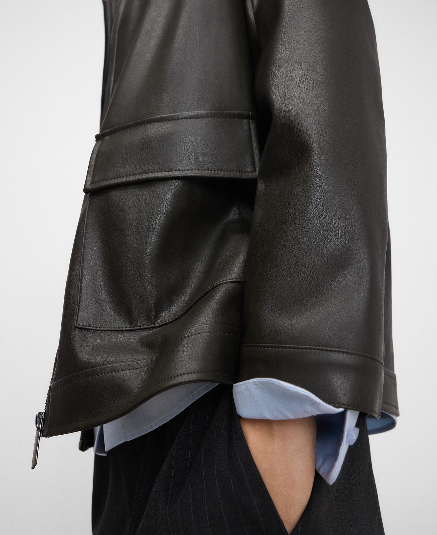 Leather-Non-Leather regular fit jacket image number 3