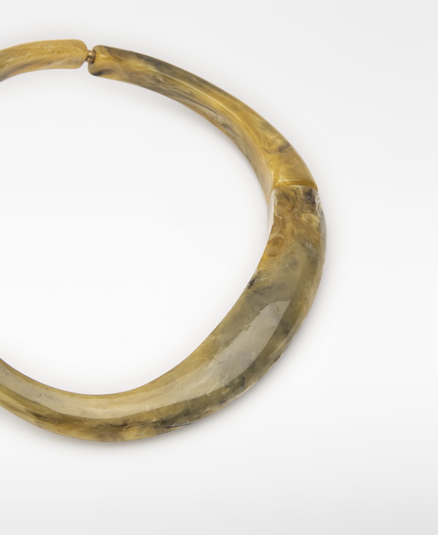 Resin rigid choker image number 1