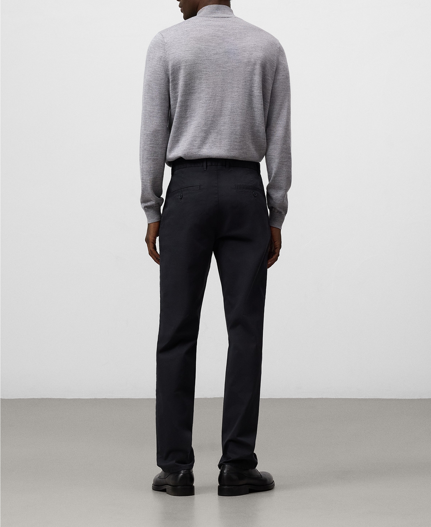Pantal&oacute;n chino regular fit image number 2