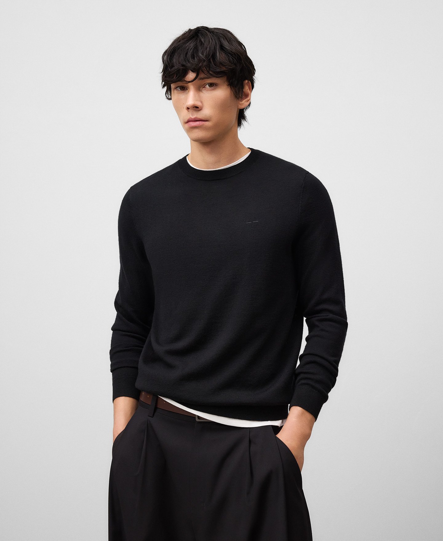 Jersey cuello caja lana merino hombre image number 0
