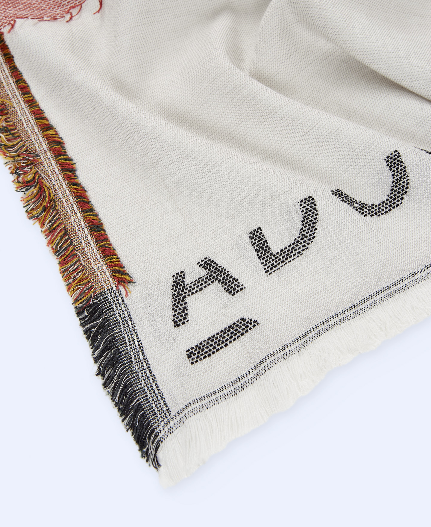 Chal estampado en técnica cutwork image number 2