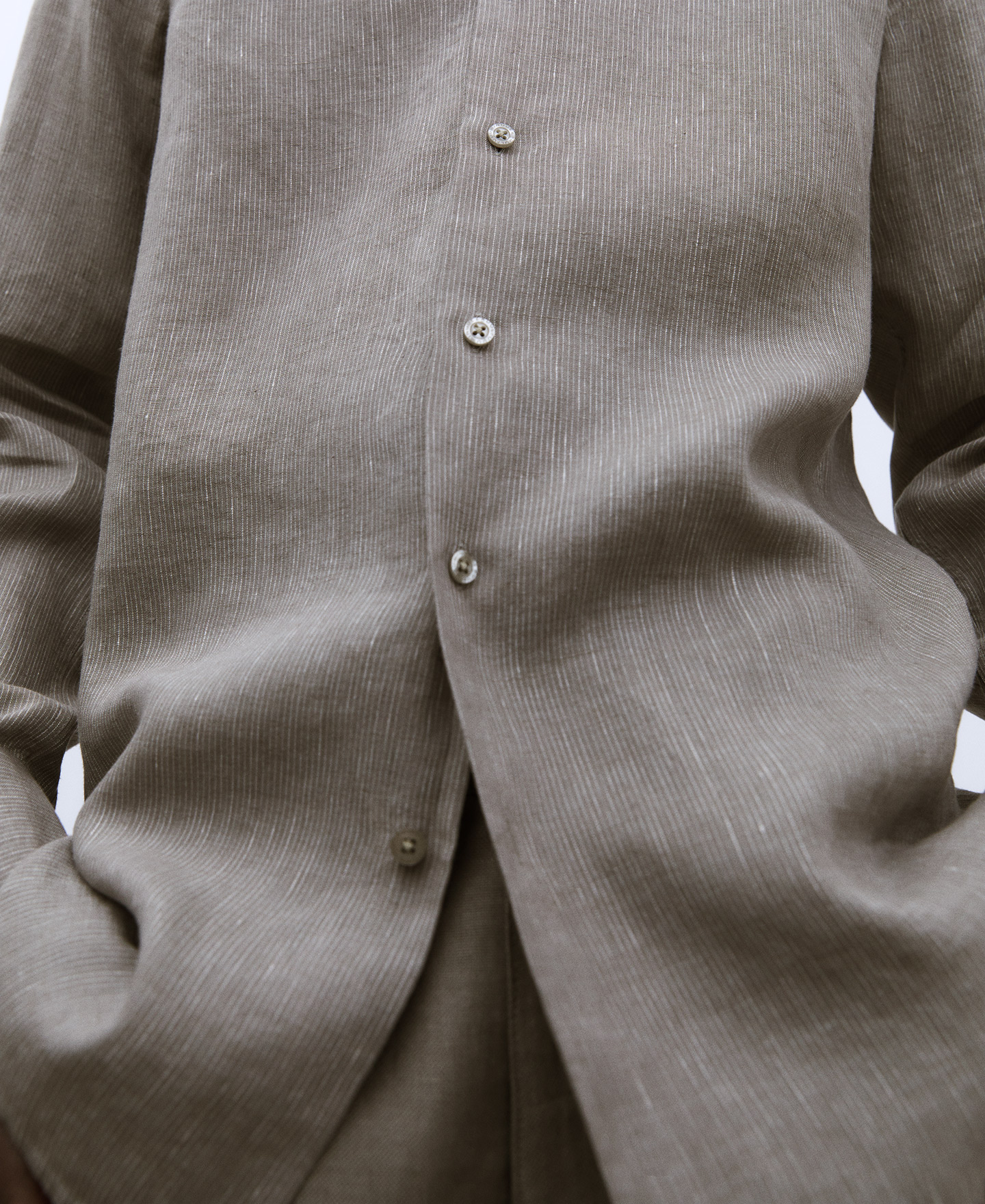 Camisa cuello Mao en lino image number 3