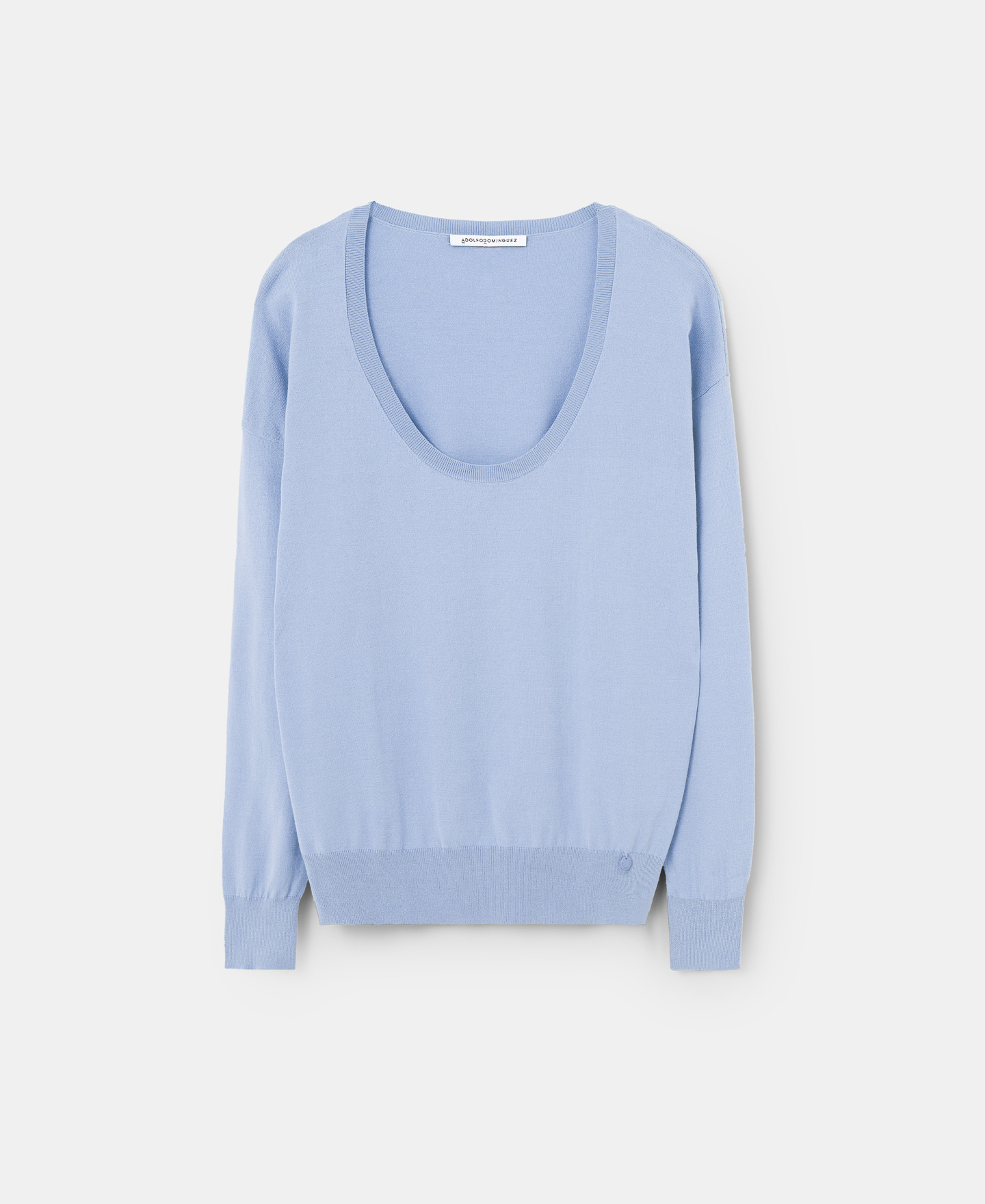 Oval neckline sweater image number 4