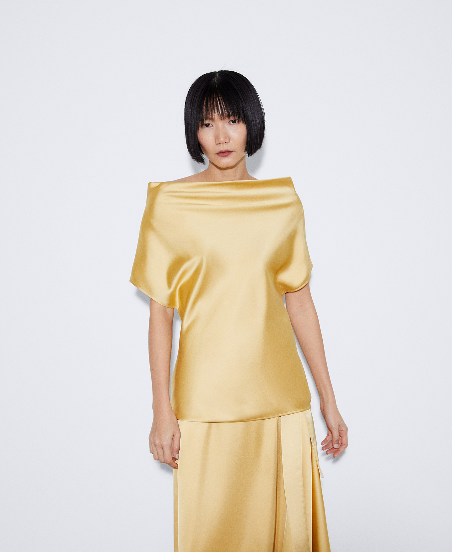 Crew neckline top in recycled polyester image number 0