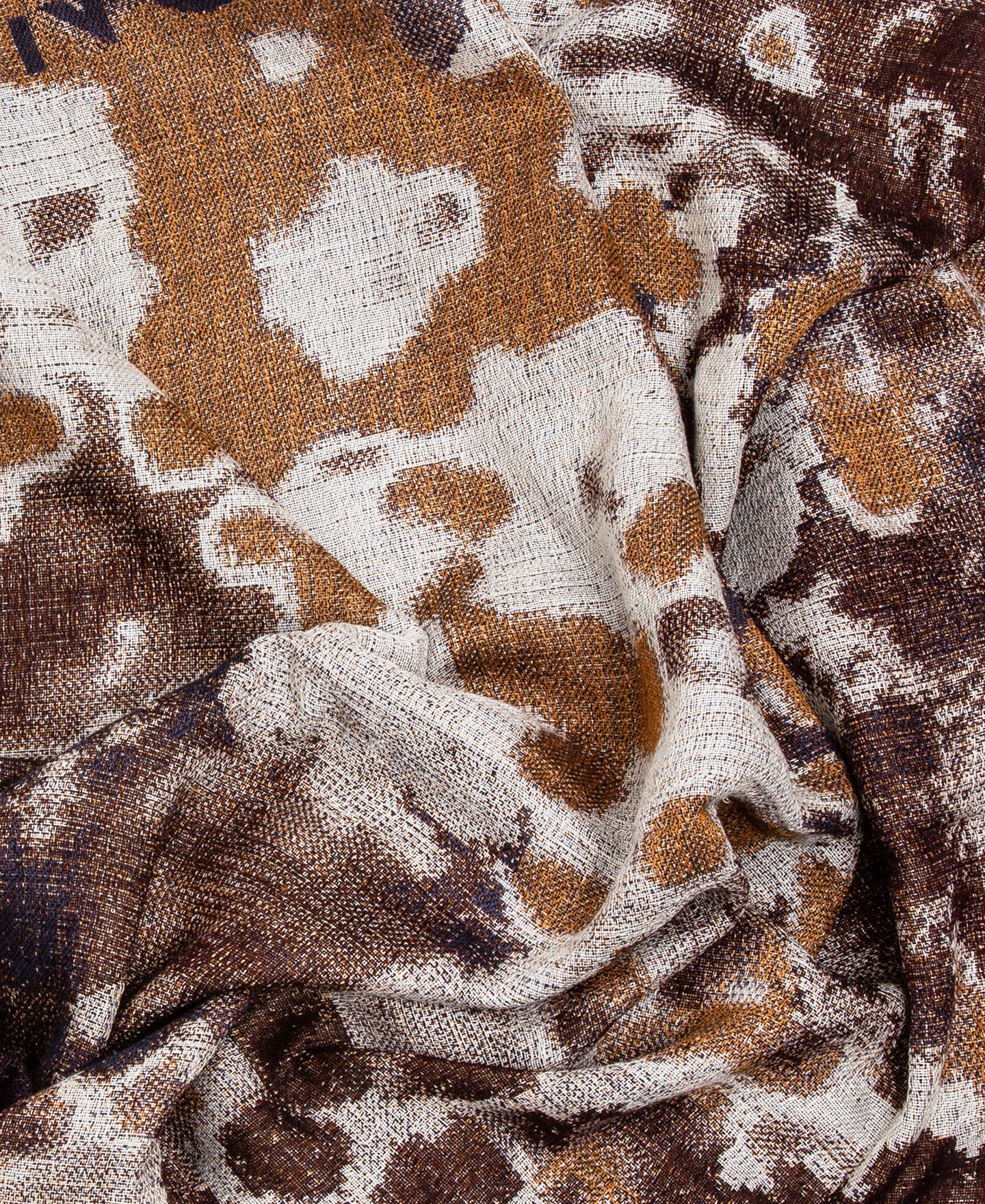 Jacquard floral print shawl image number 2