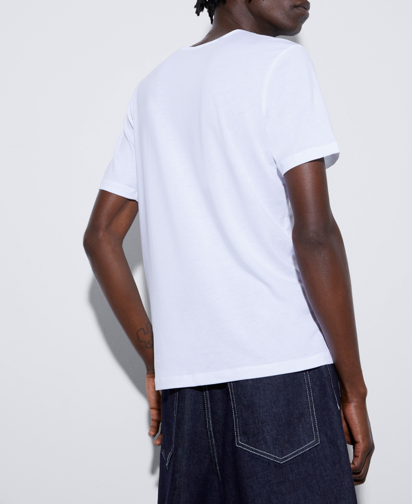 Oversize T-shirt in cotton image number 2