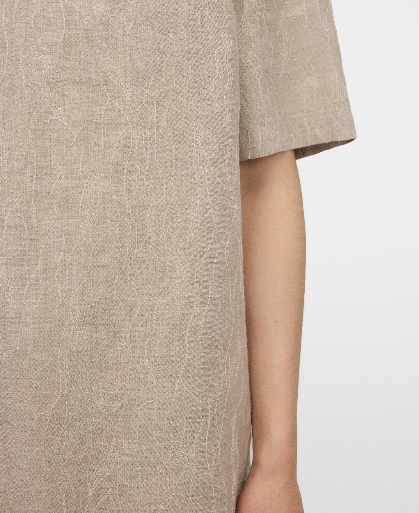 European linen embroidered shirt image number 3