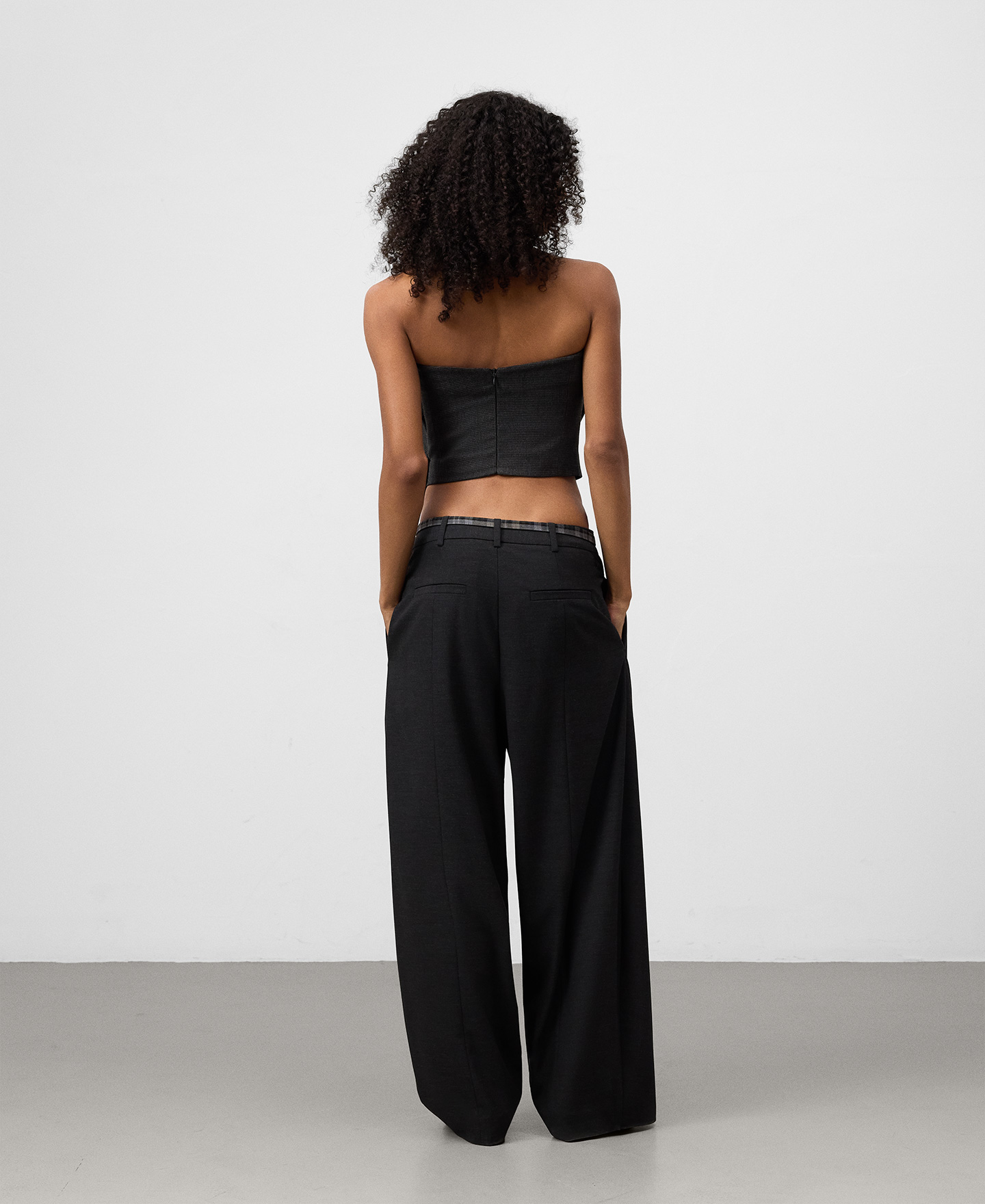 Pantalón asimétrico combinado mujer image number 2