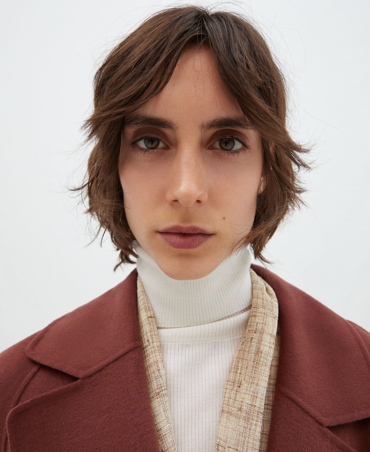 Merino wool travel coat image number 3
