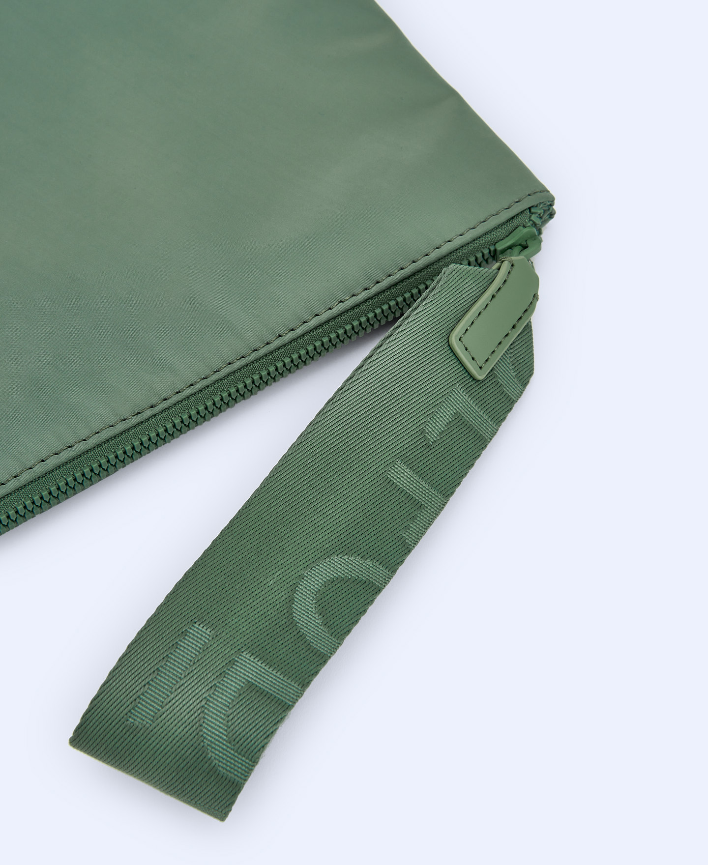 Smooth texture rectangular clutch image number 2