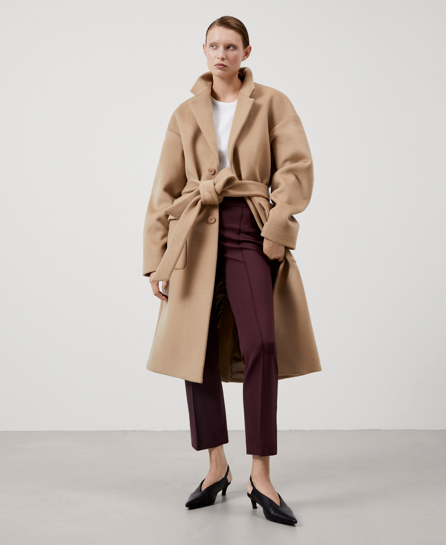 Nailon and viscose skinny trousers image number 1