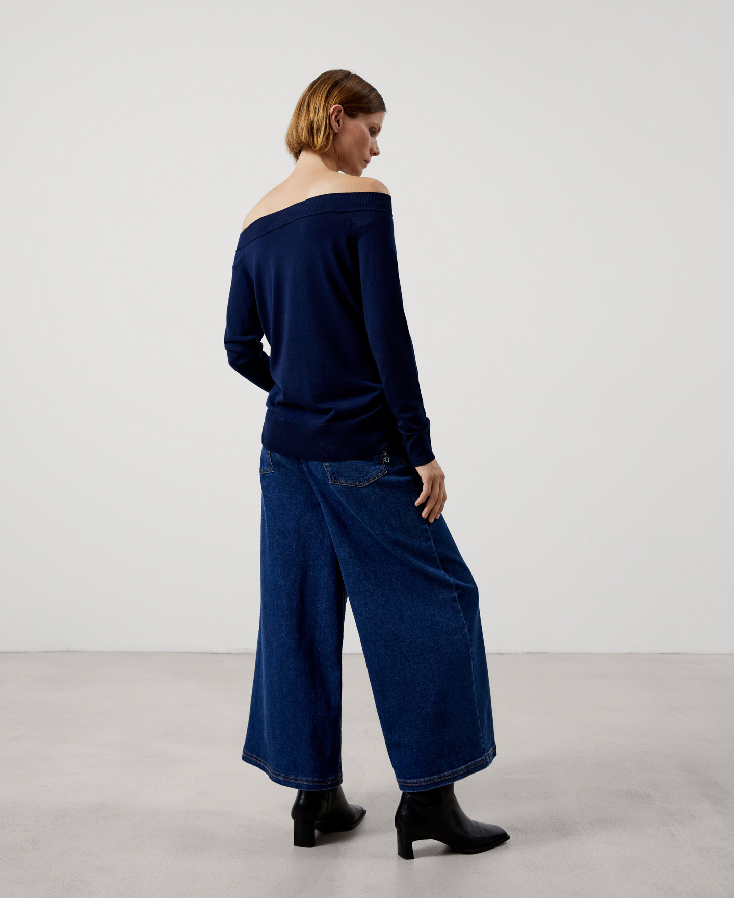 Merino wool sweater image number 2