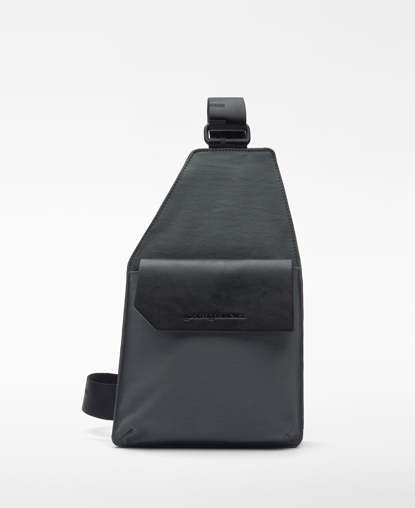 Sac bandoulière en nylon pour homme image number 0