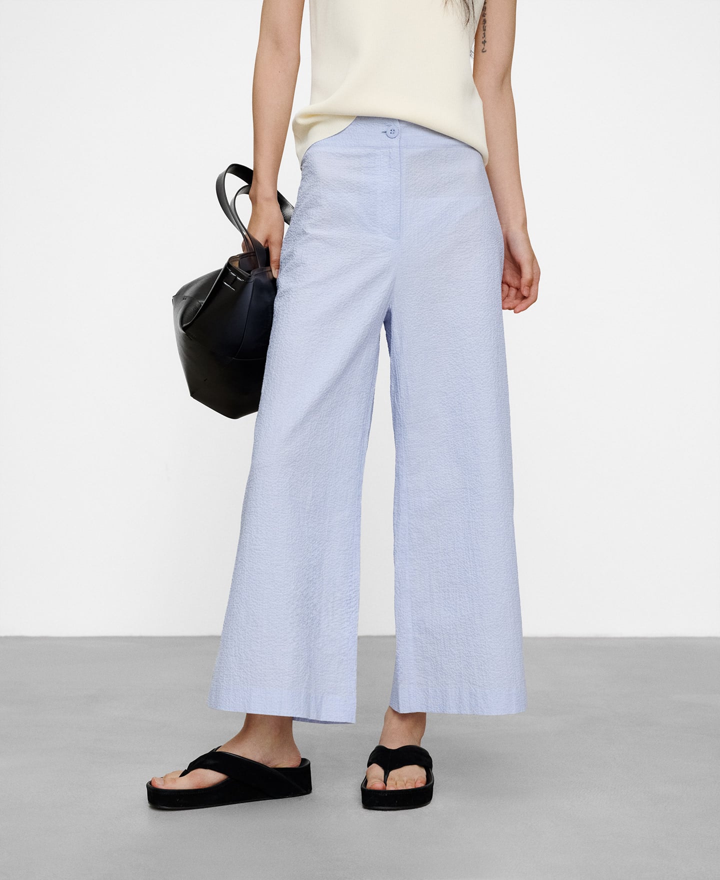 Pantal&oacute;n culotte seersucker algod&oacute;n image number 0