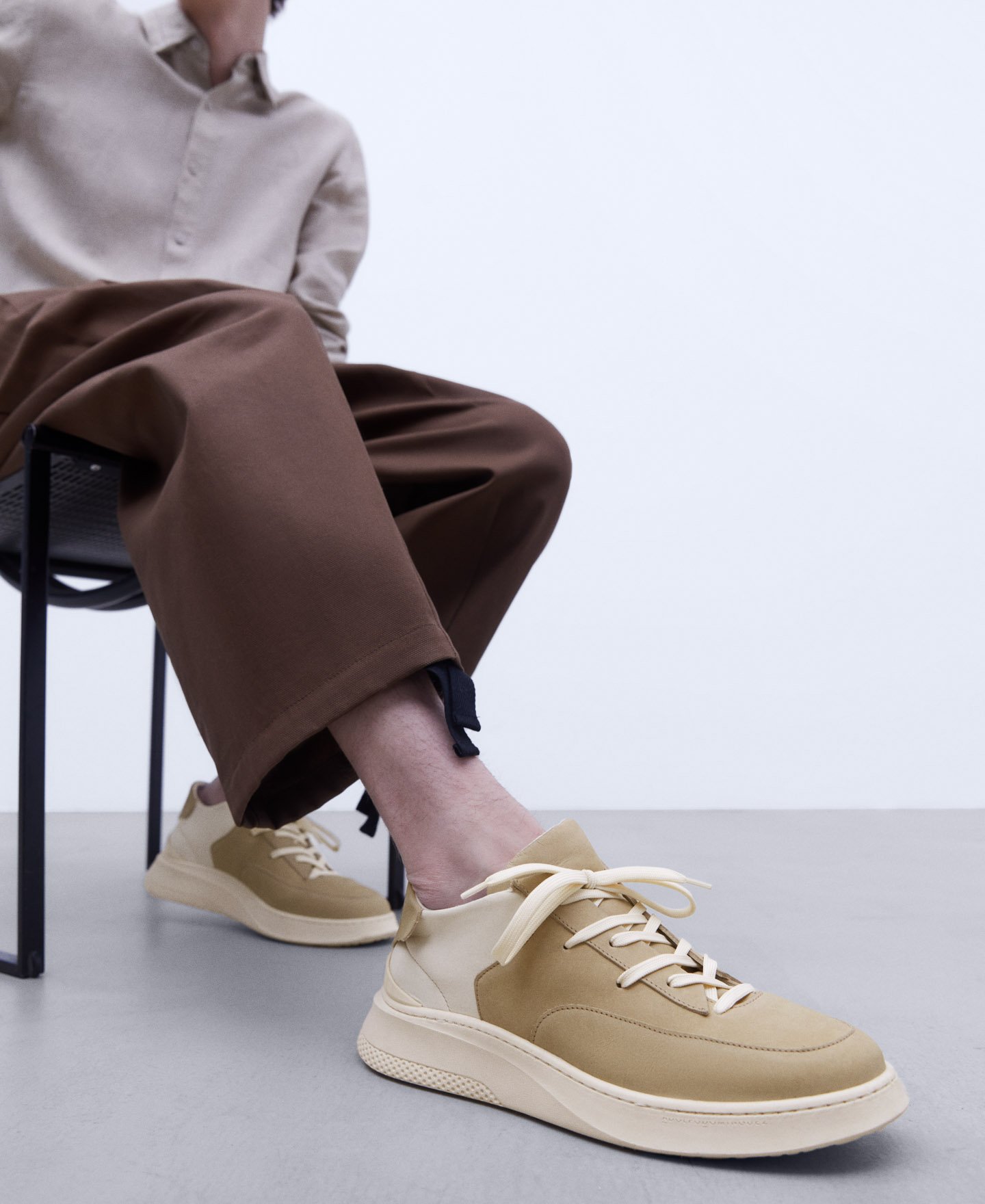 Leather and neoprene sneaker. image number 4