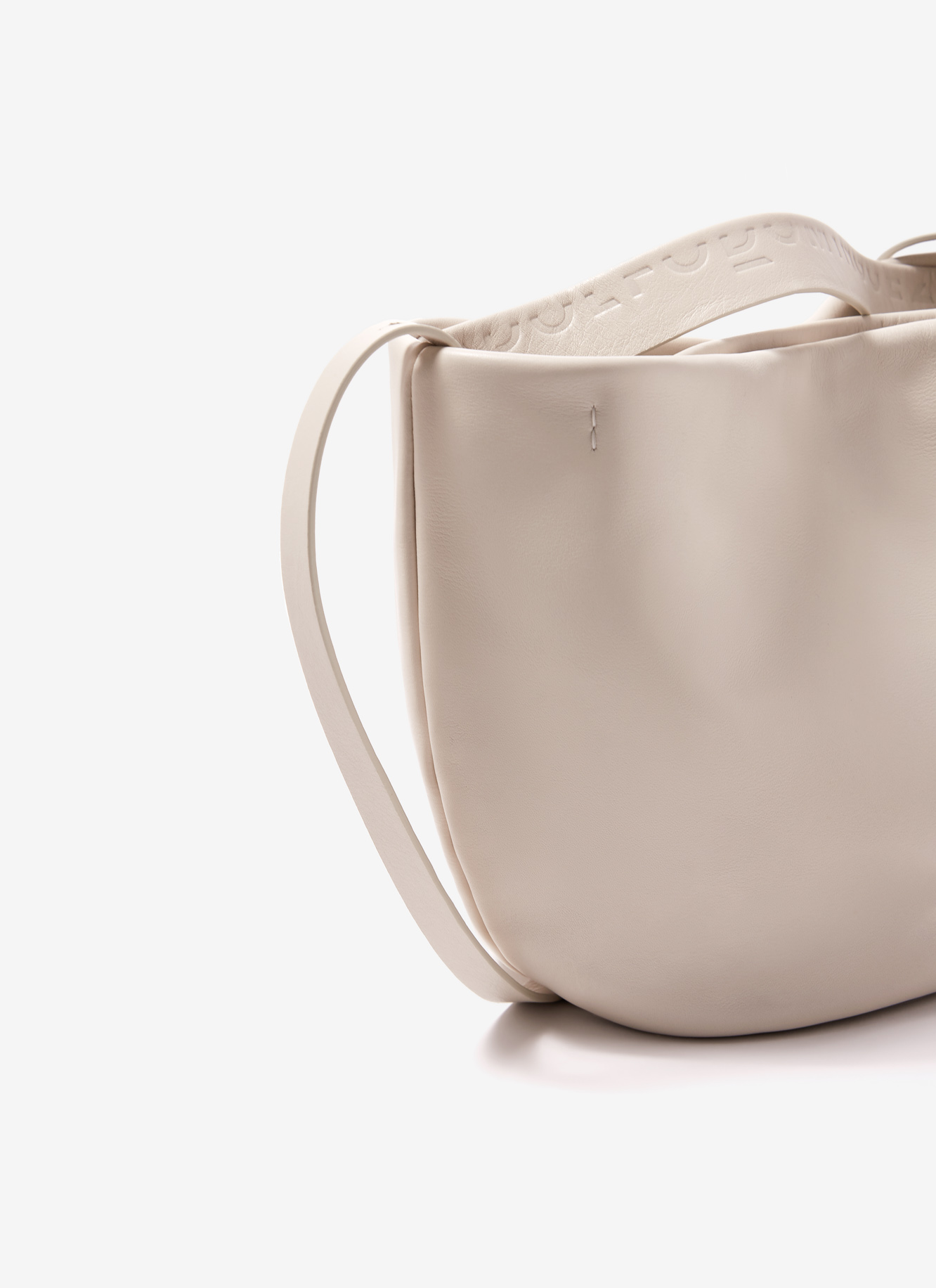 Small soft leather Lúa tote bag image number 1