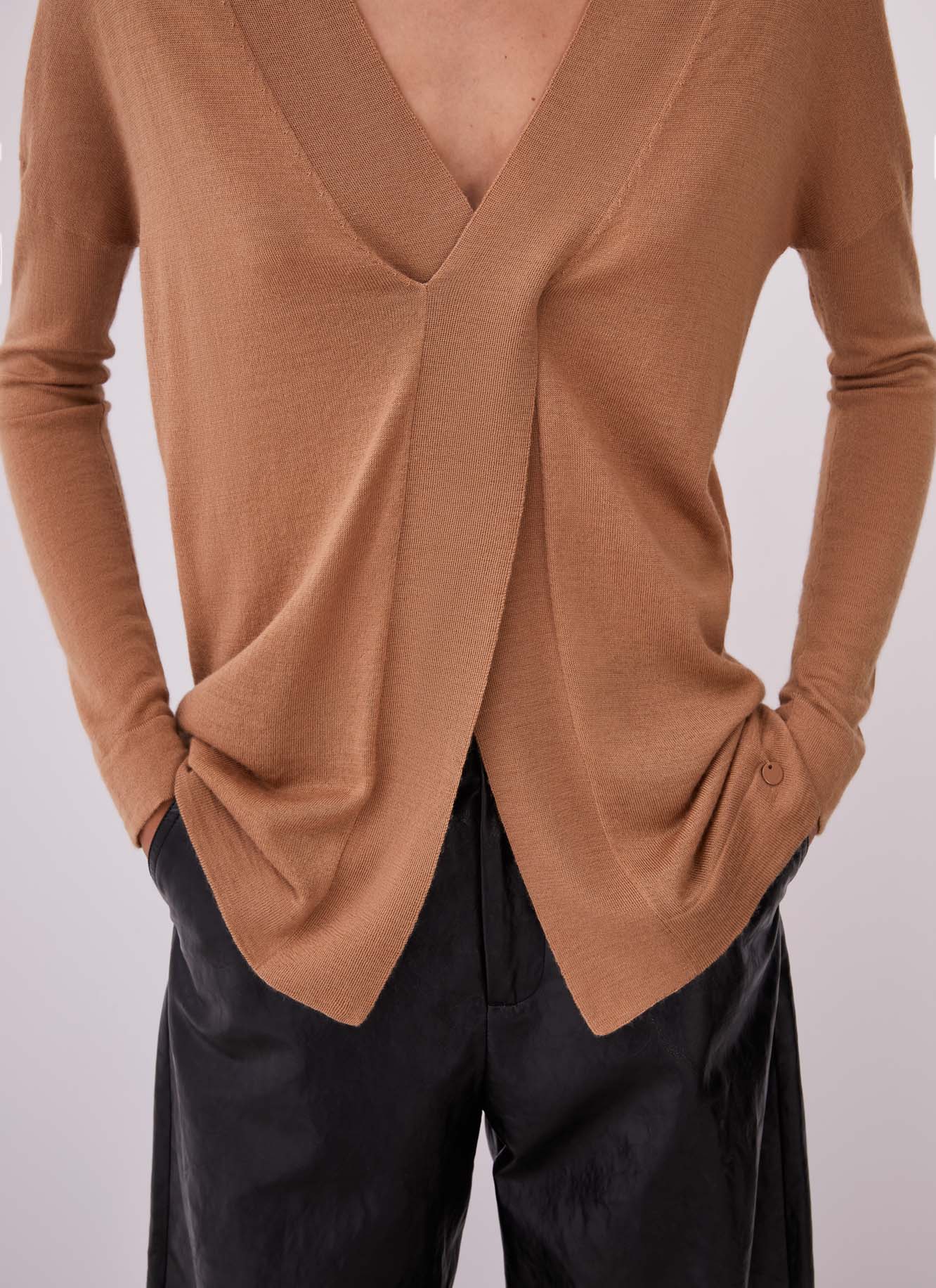 Jersey amplio de merino image number 2