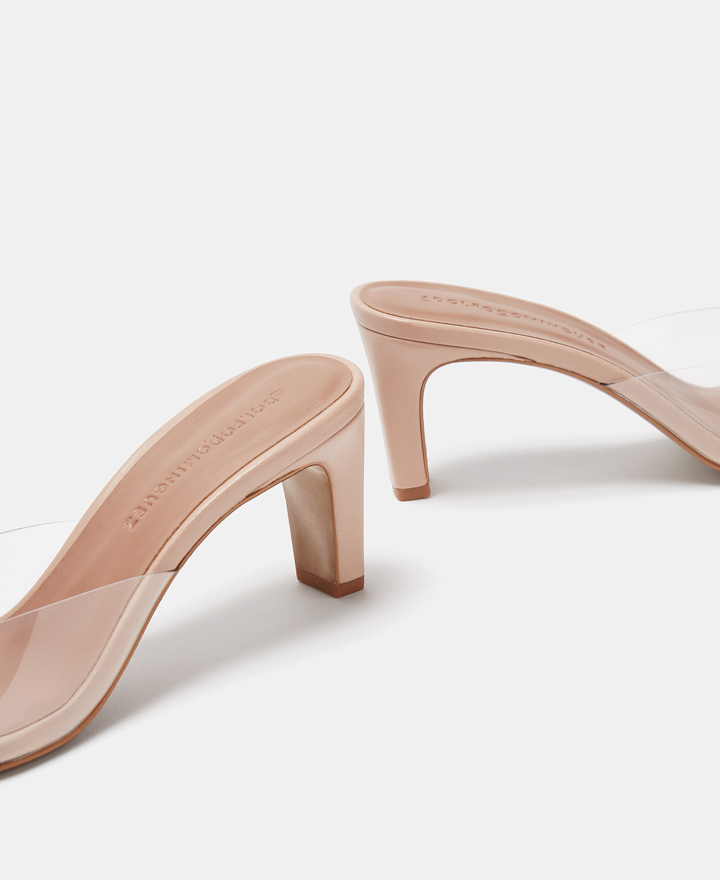 Heeled sandals with squared vamp image number 2
