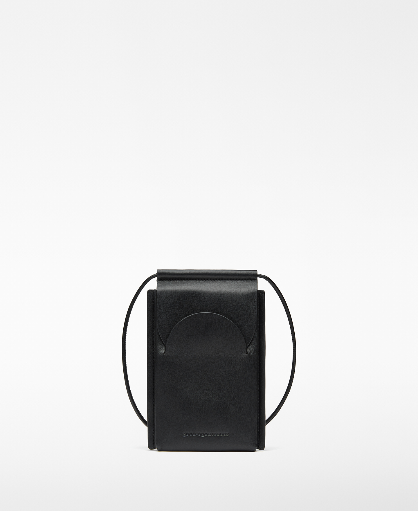 Curved flaps leather phone holder man image number 0