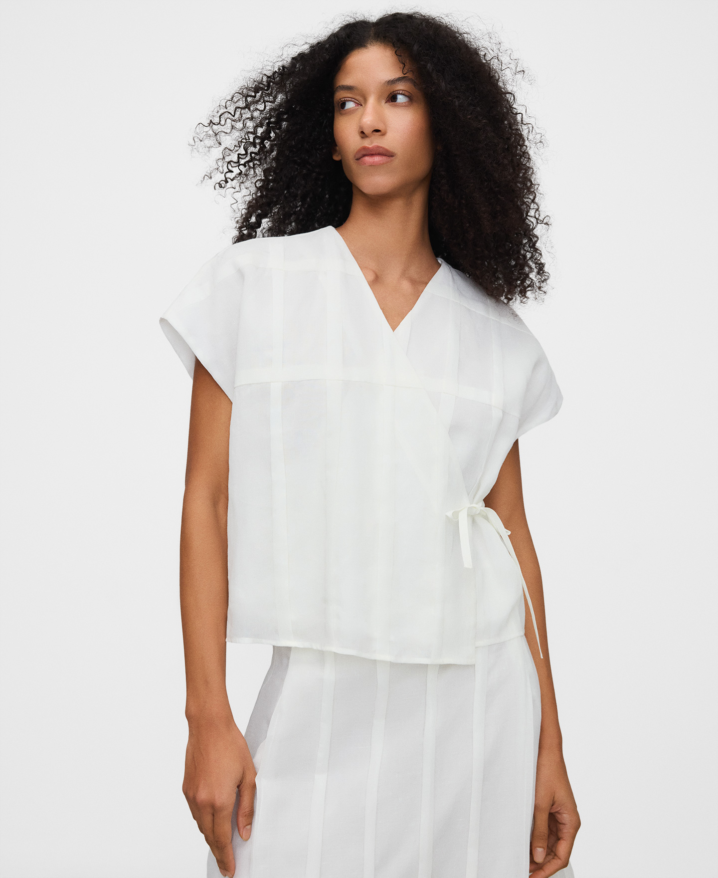 Ramie wrap pleated top image number 0