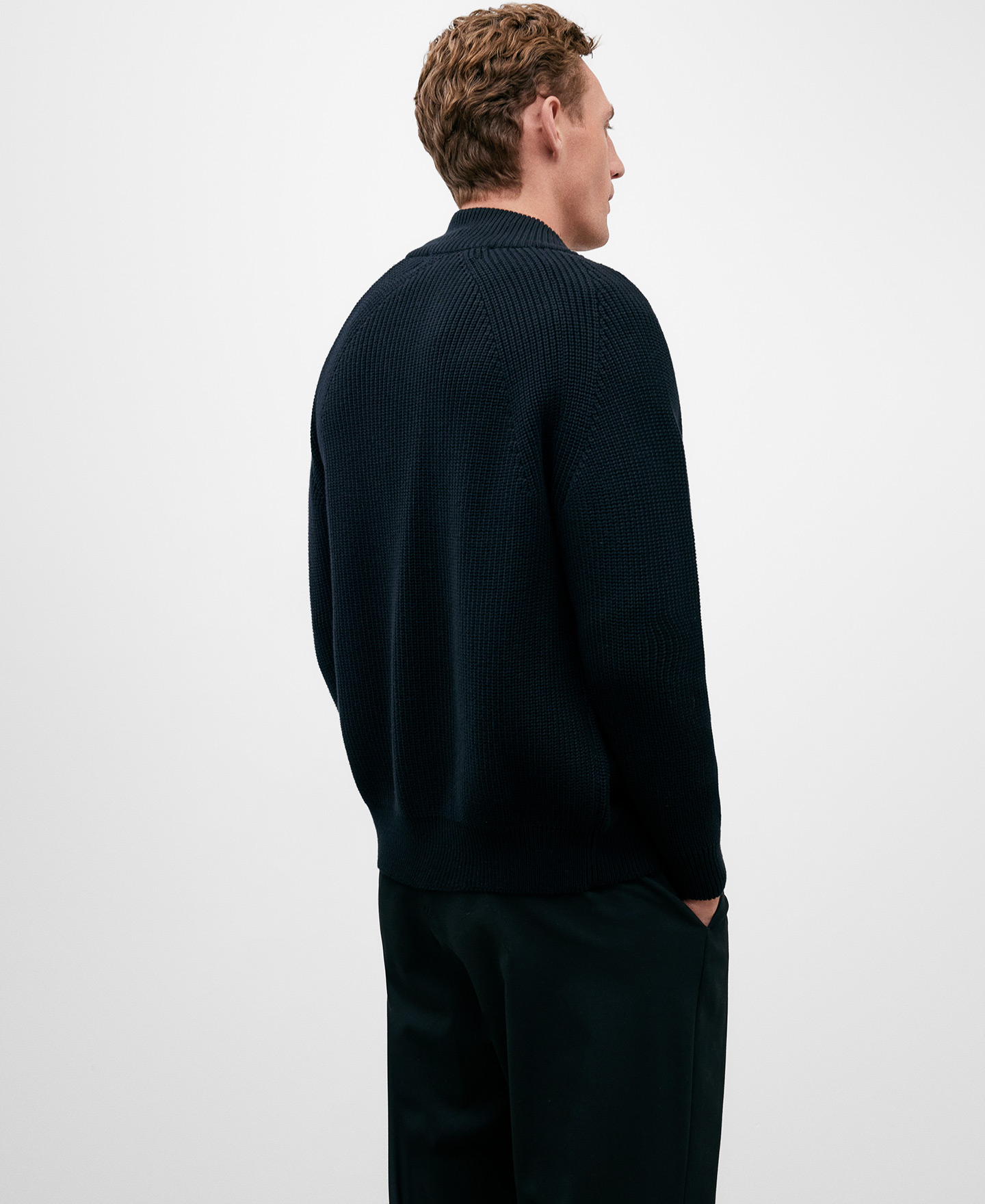 Black cotton cardigan for men image number 2