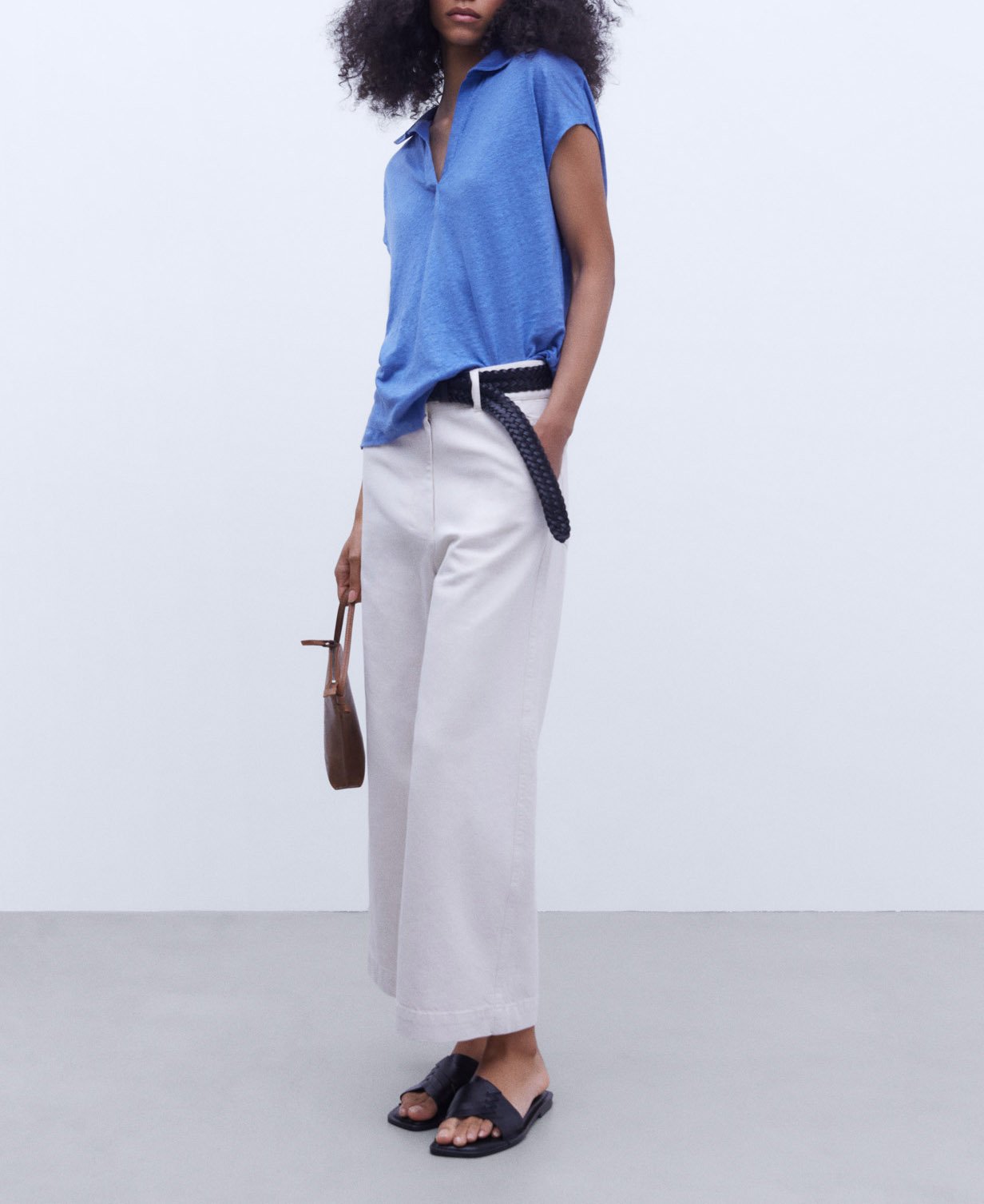 European linen polo shirt image number 1