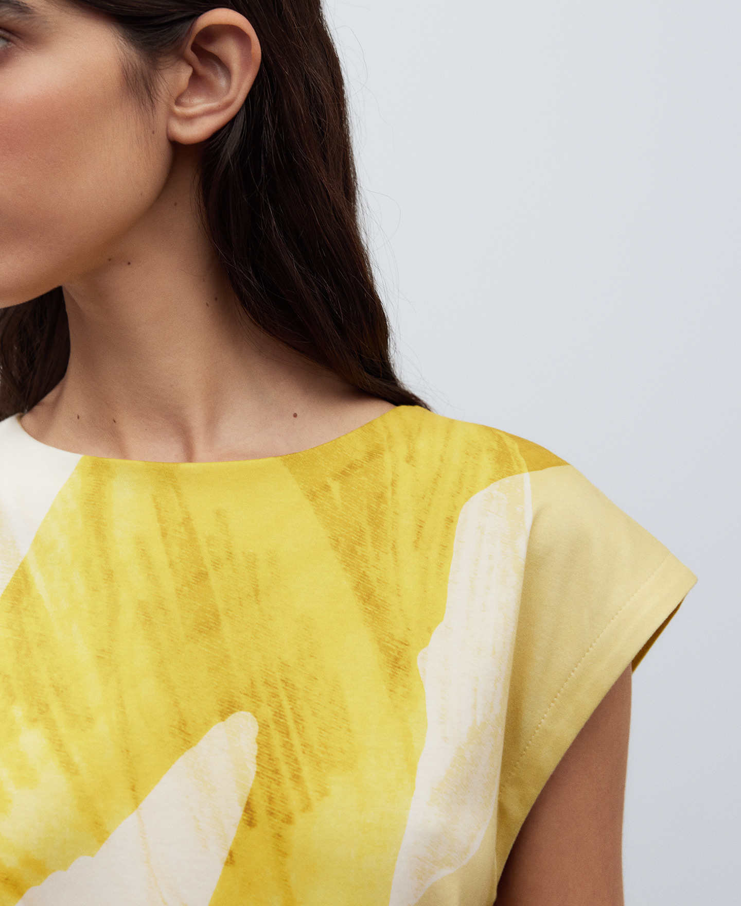 Japanese sleeve printed T-shirt woman image number 3