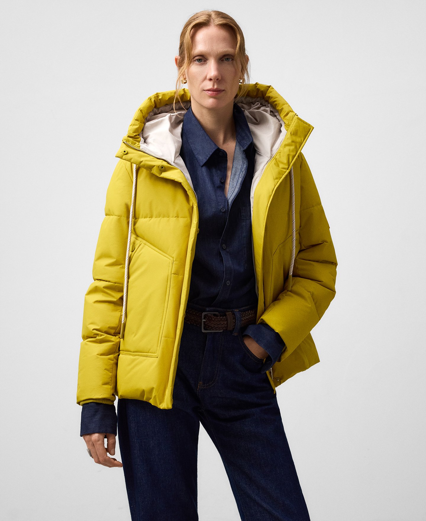 Padded jacket with hood woman image number 0