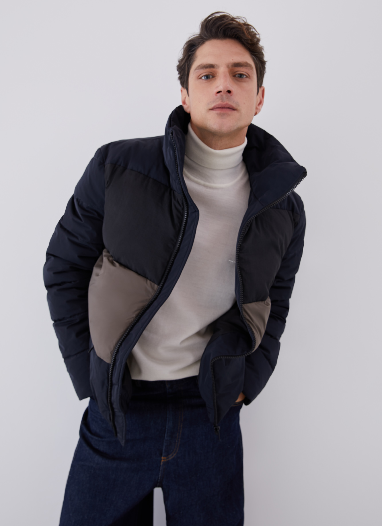 Parka acolchada de nylon tricolor image number 0